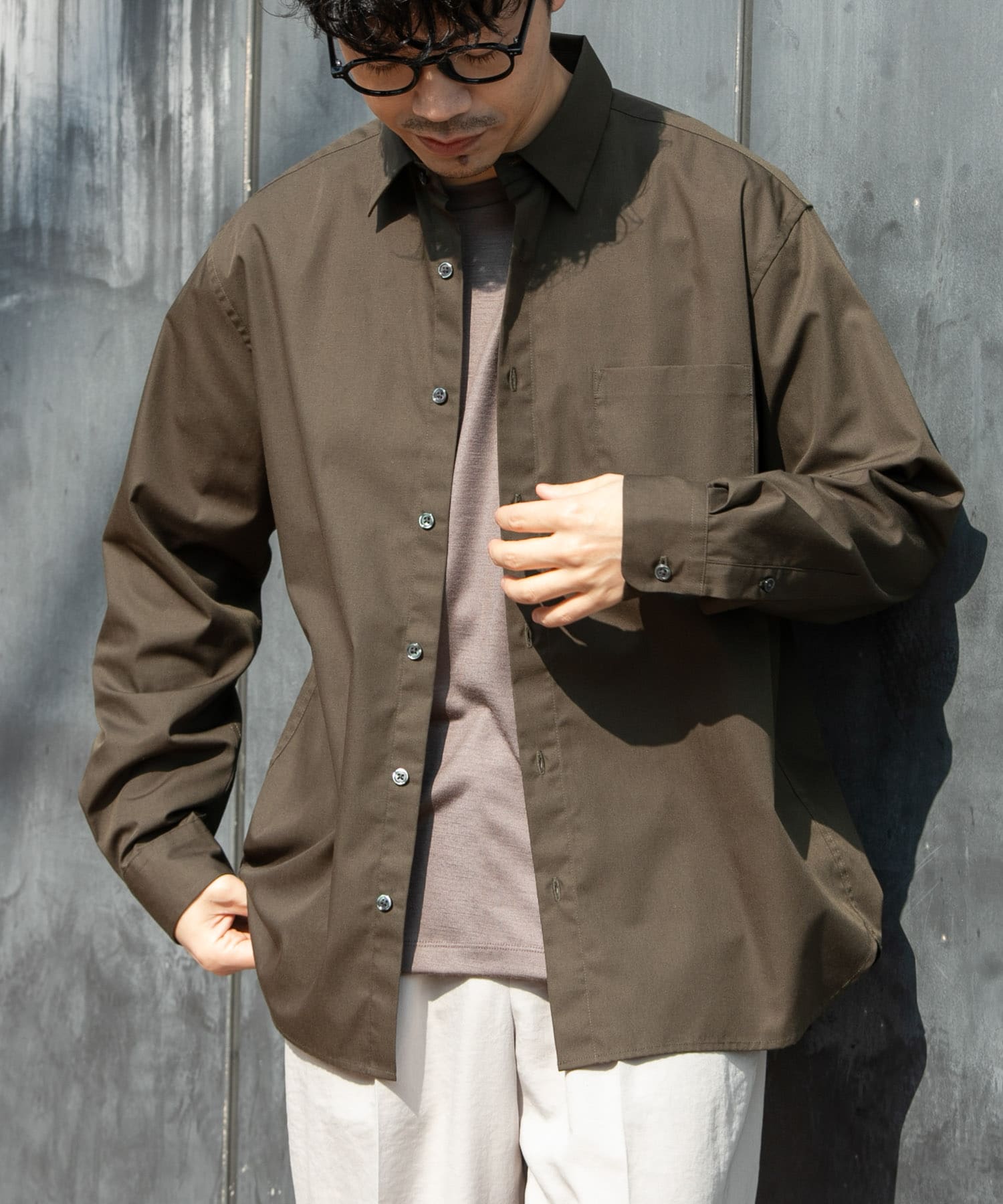 KHAKI