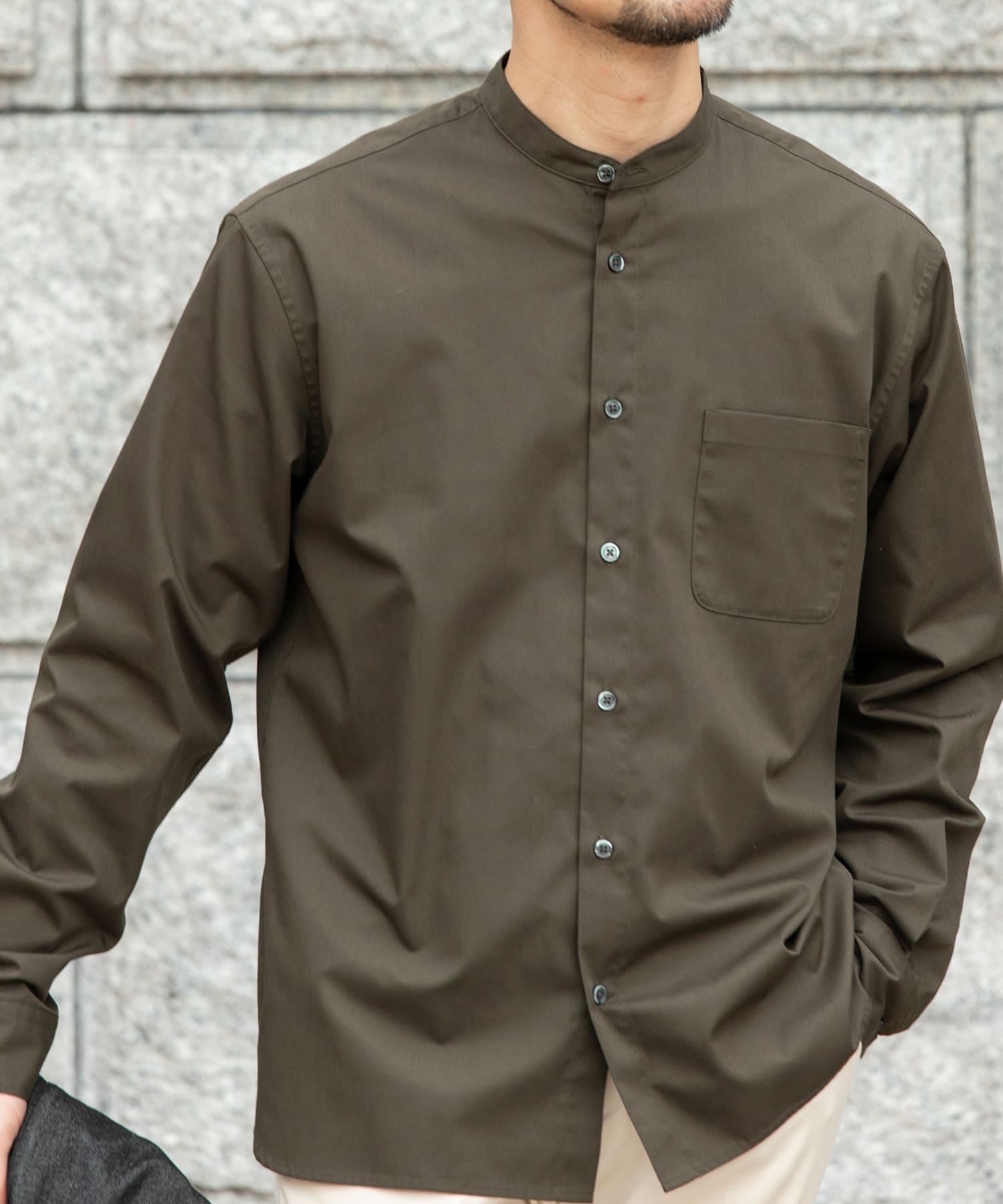 KHAKI