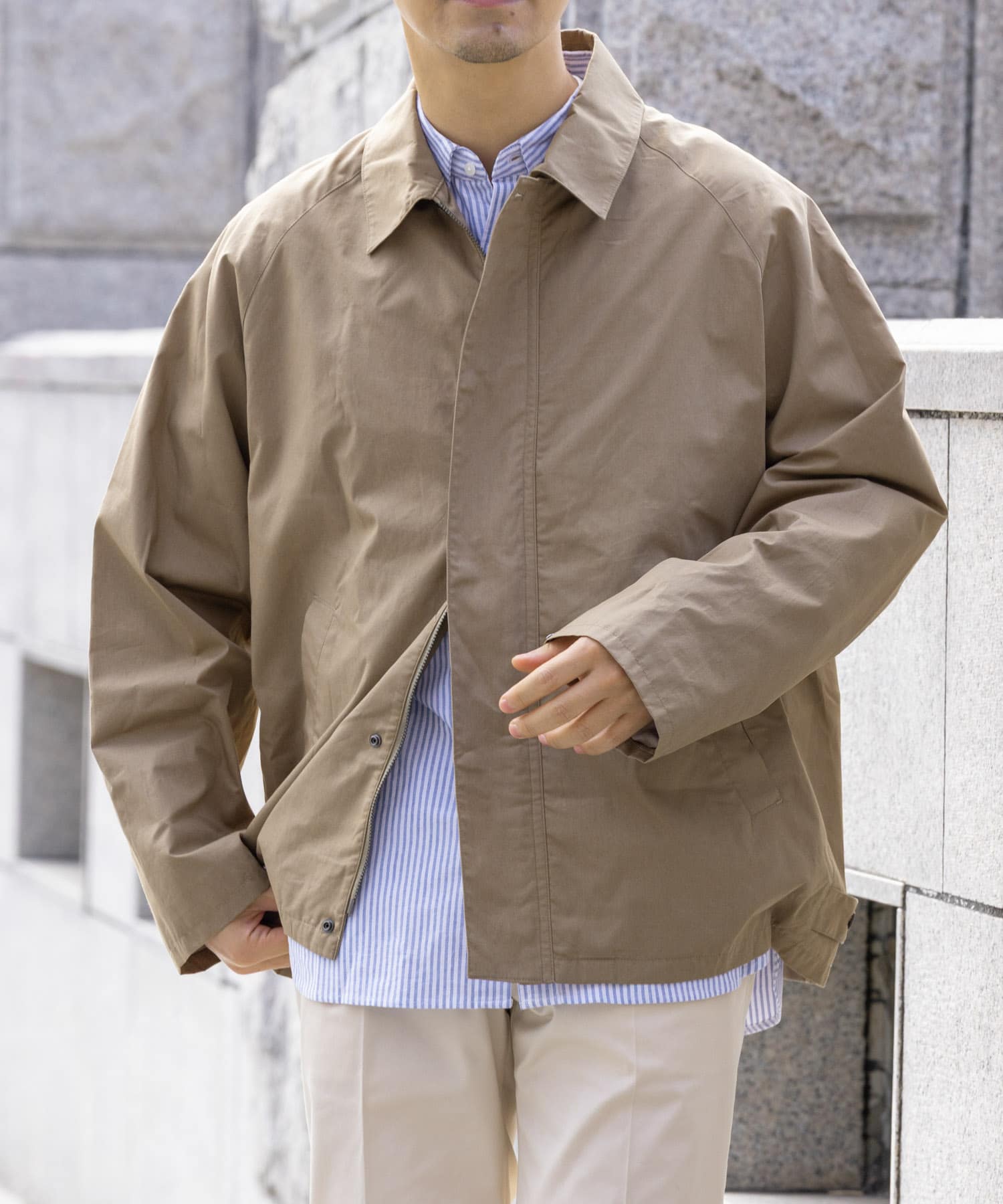 KHAKI