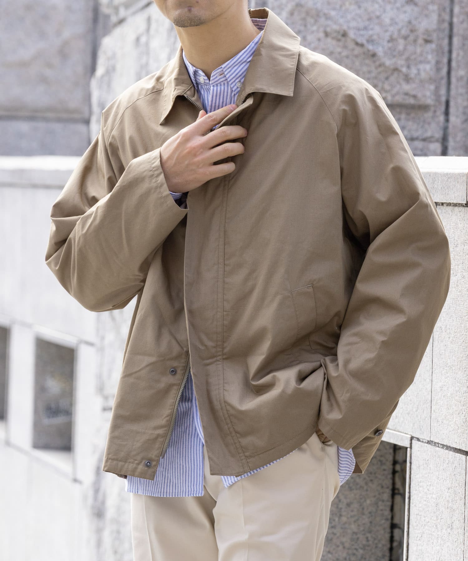 KHAKI