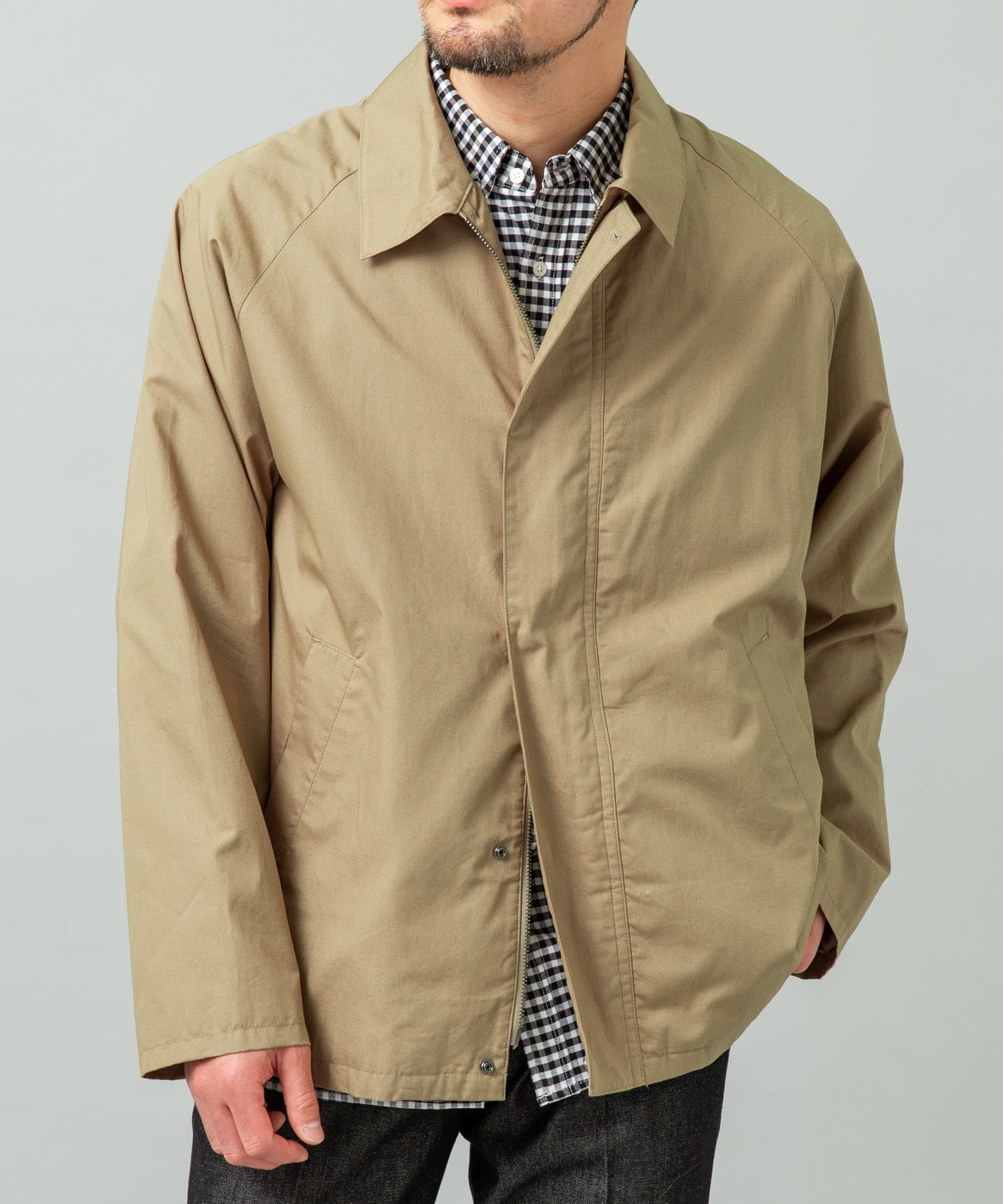KHAKI
