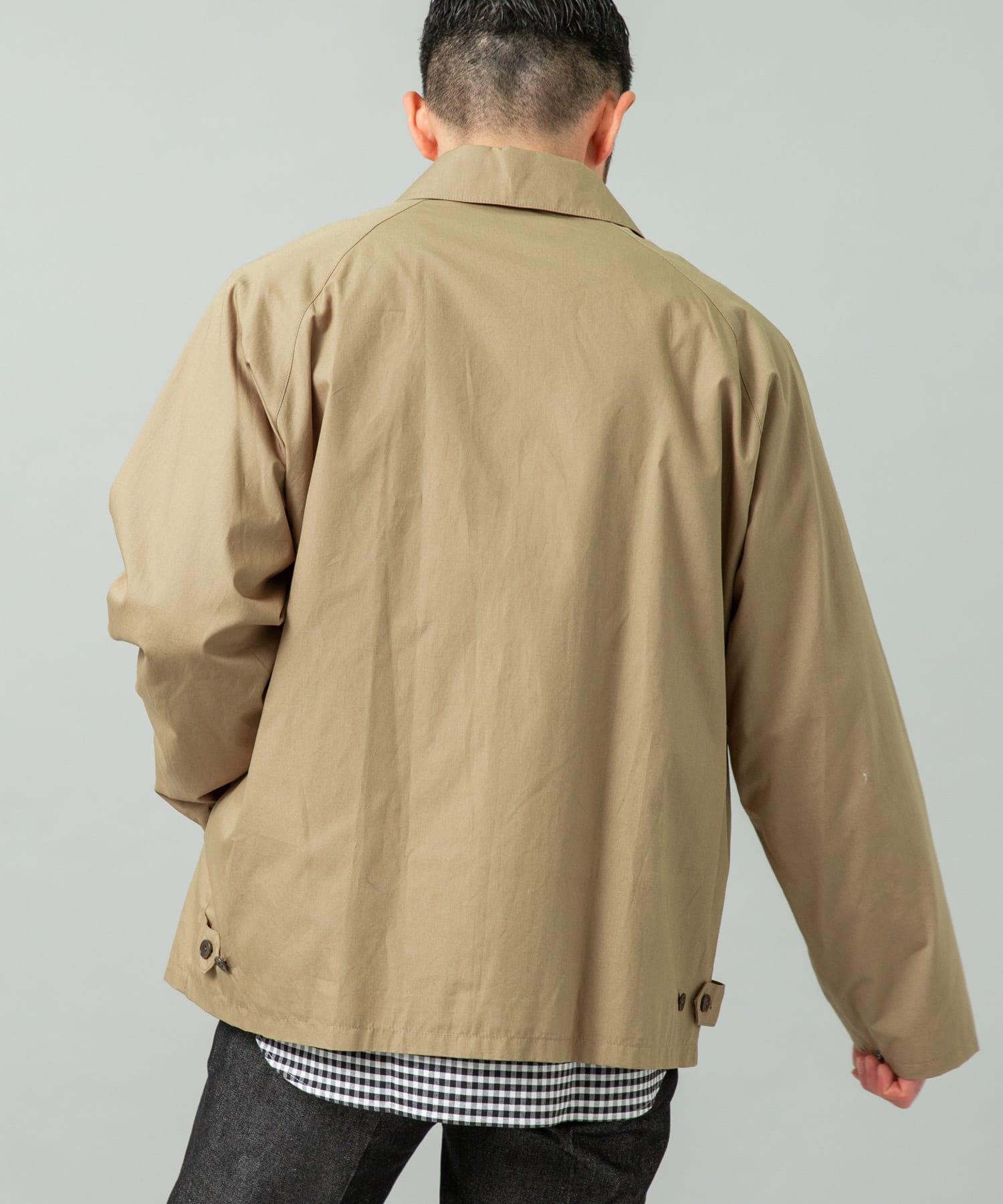 KHAKI
