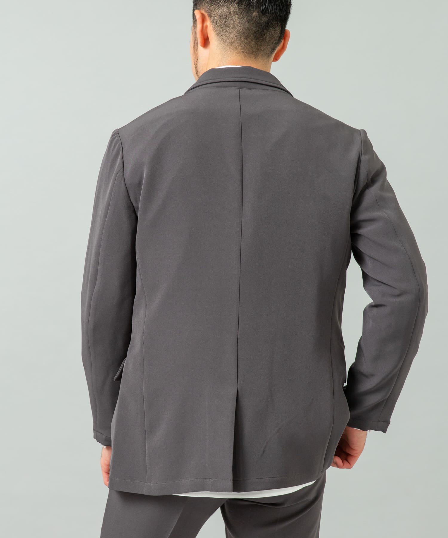 身長：173cm サイズ：L