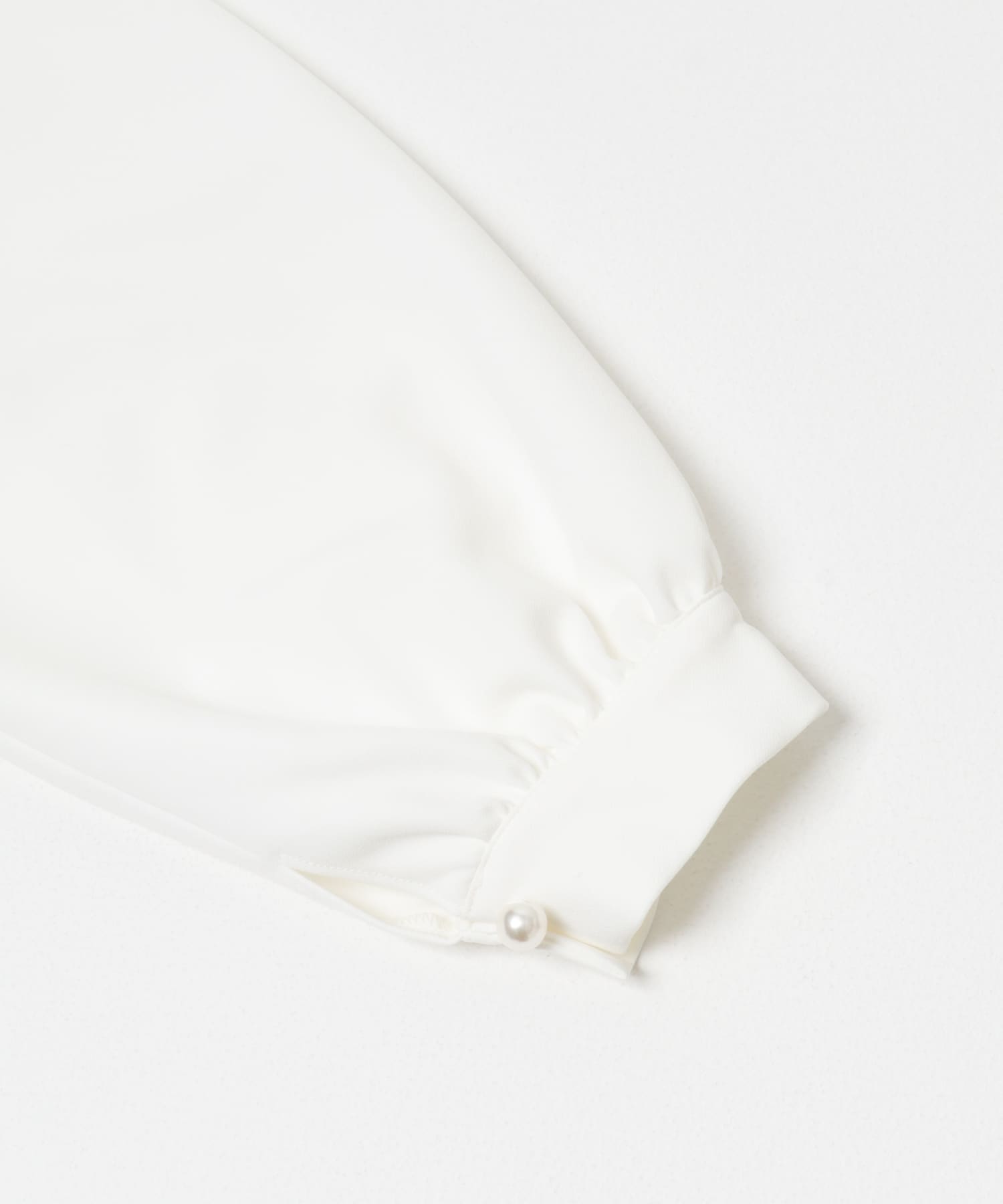 『WEB限定』コサージュカラー2WAYブラウス OFF Free