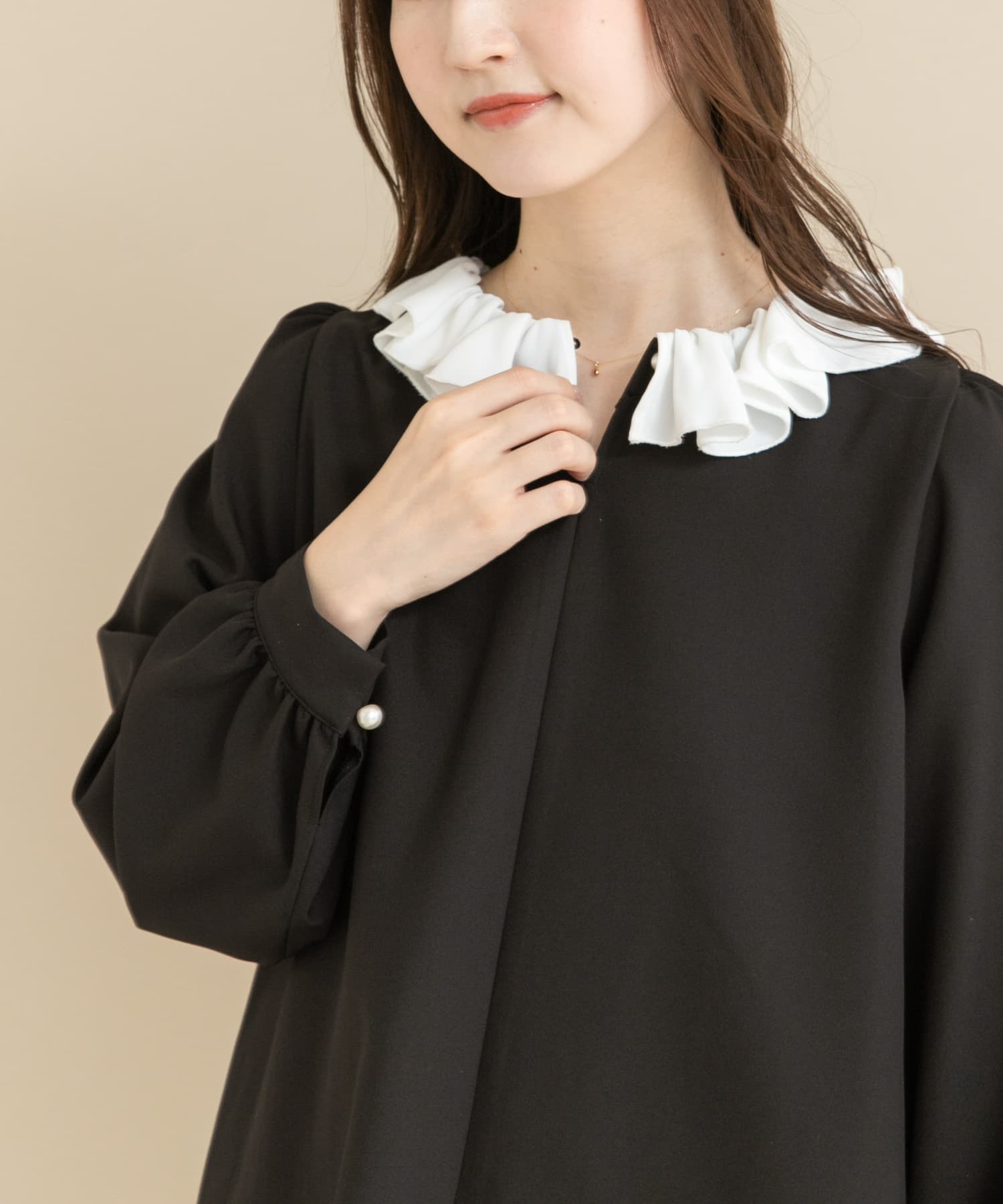 WEB限定』コサージュカラー2WAYブラウス(Free BLK×OFF): トップス