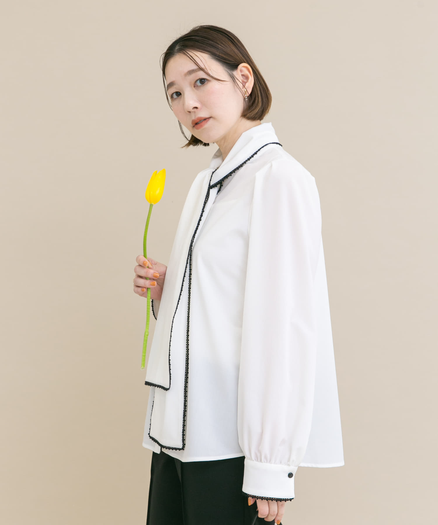 OFFWHITE