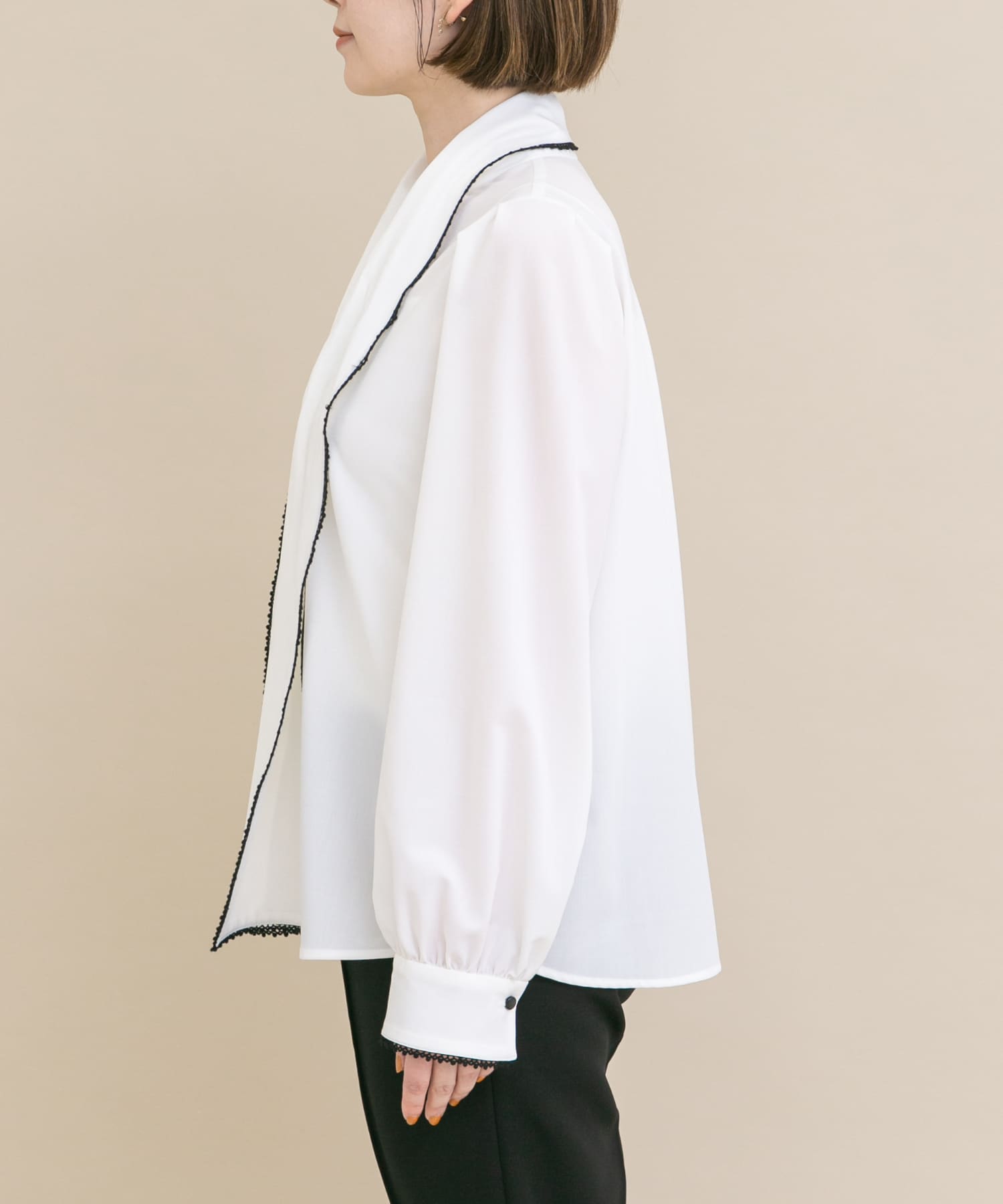 OFFWHITE