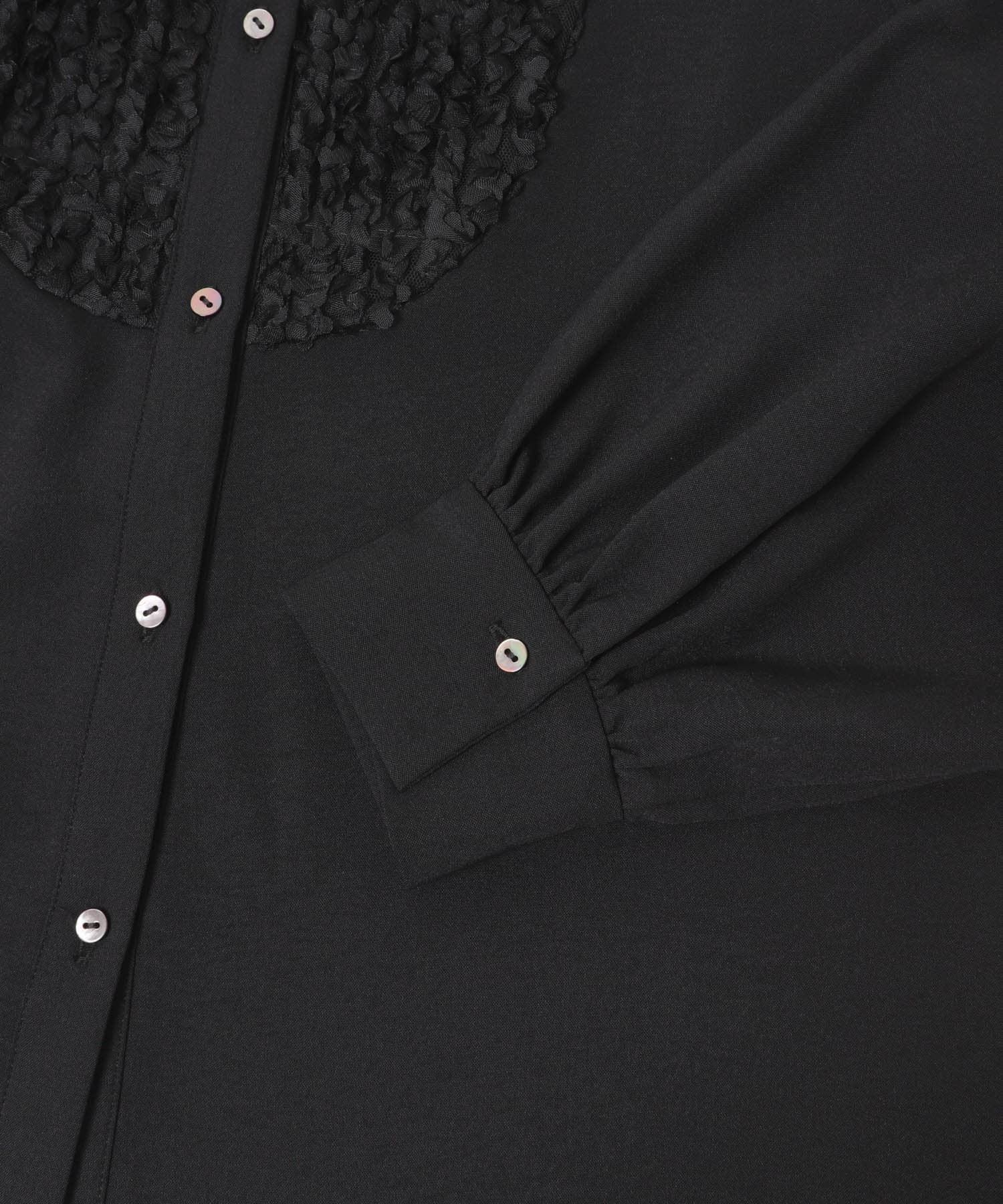 『WEB/一部店舗限定』フロントレース切替ブラウス BLACK Free