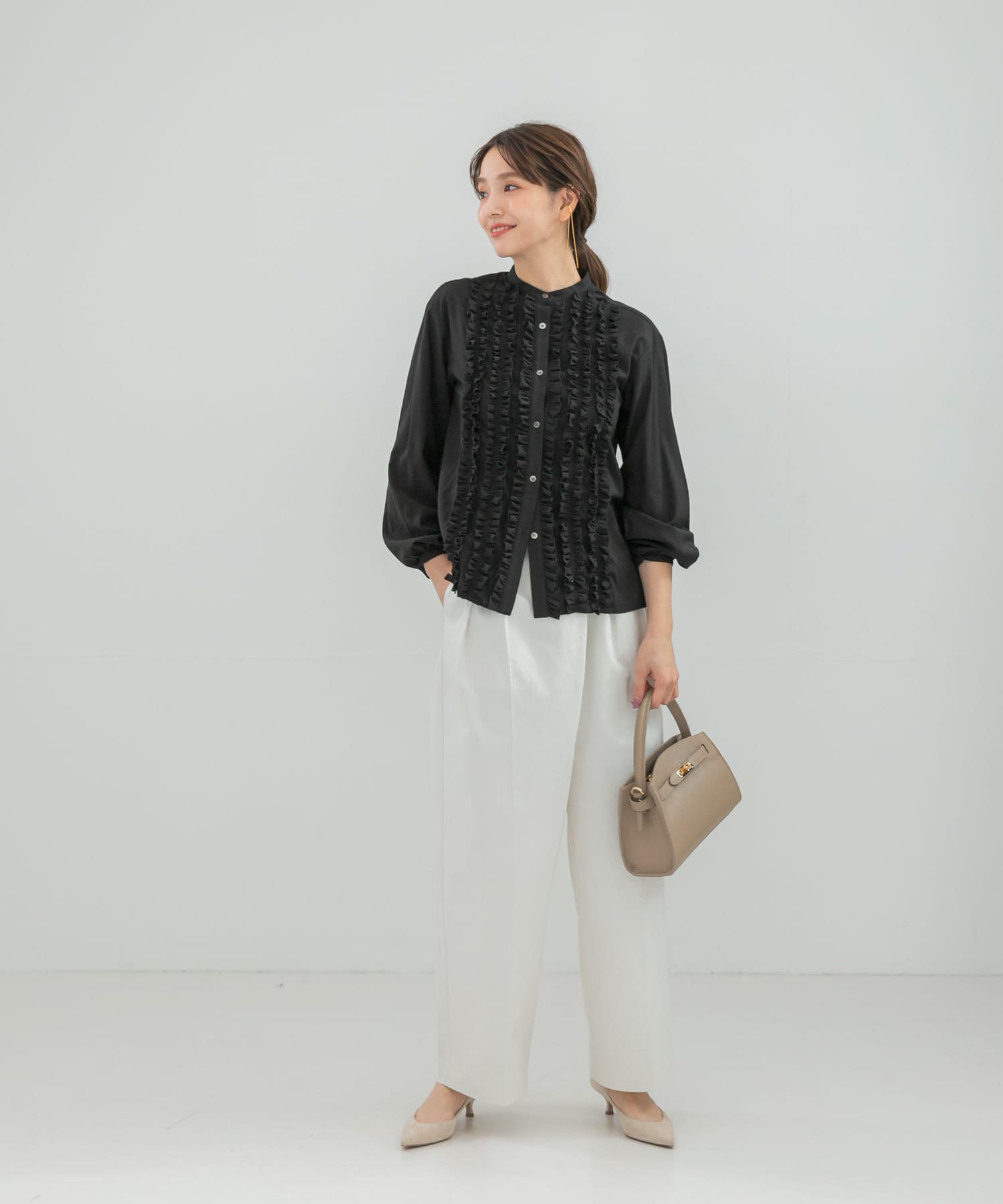 『WEB限定』フロントフリルデザインブラウス BLACK Free