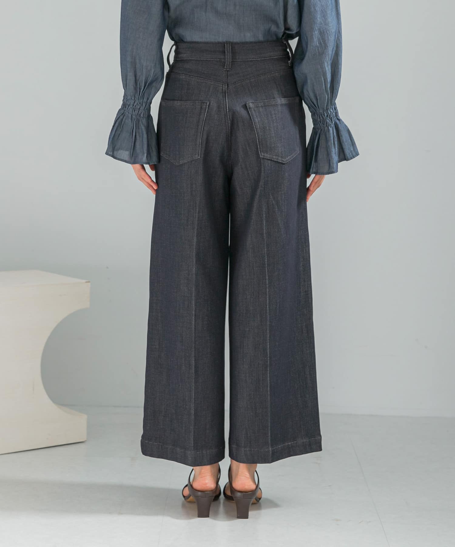 ピンタックストレッチワイドデニムパンツ INDIGO 36