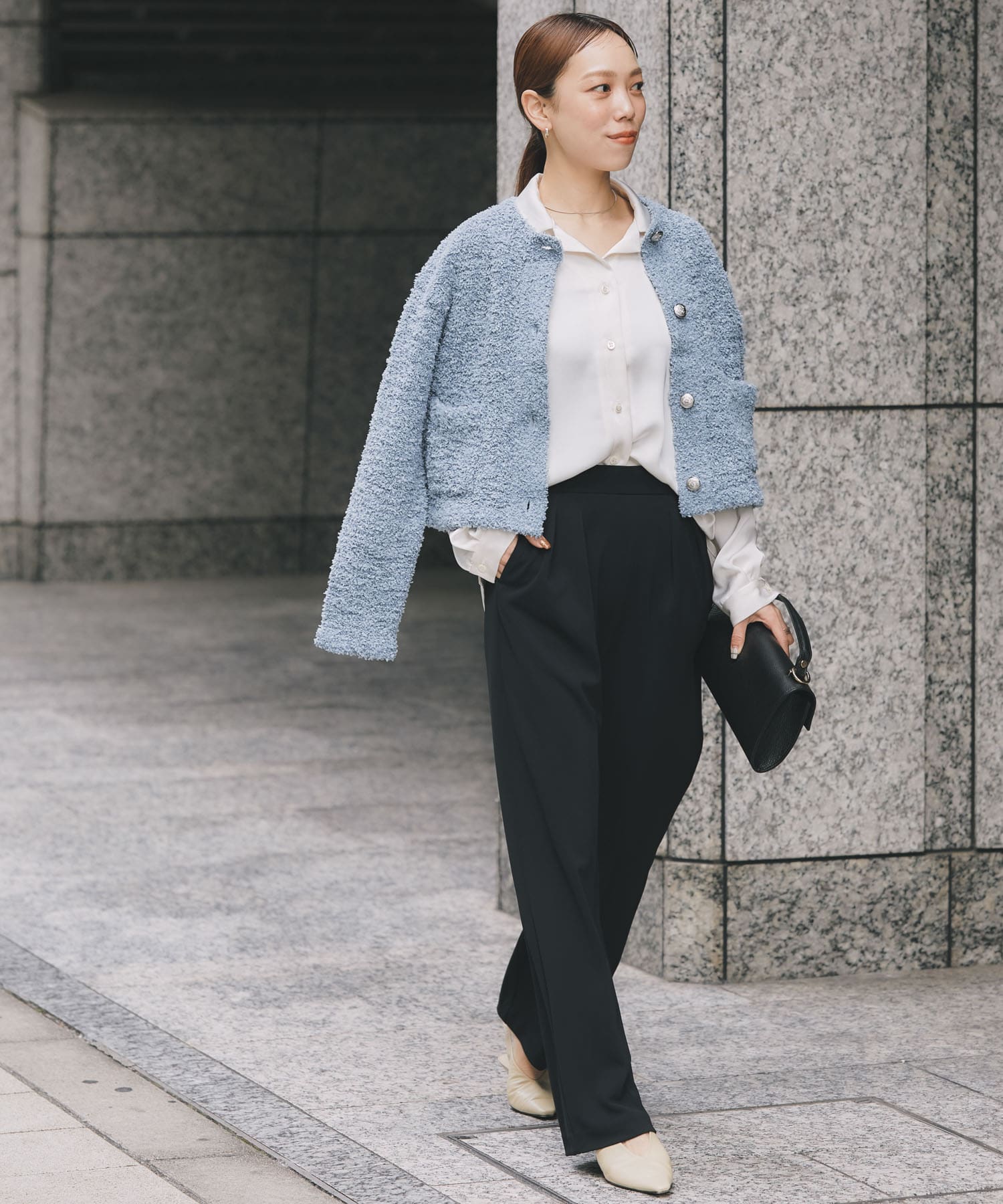 身長：164cm サイズ：38