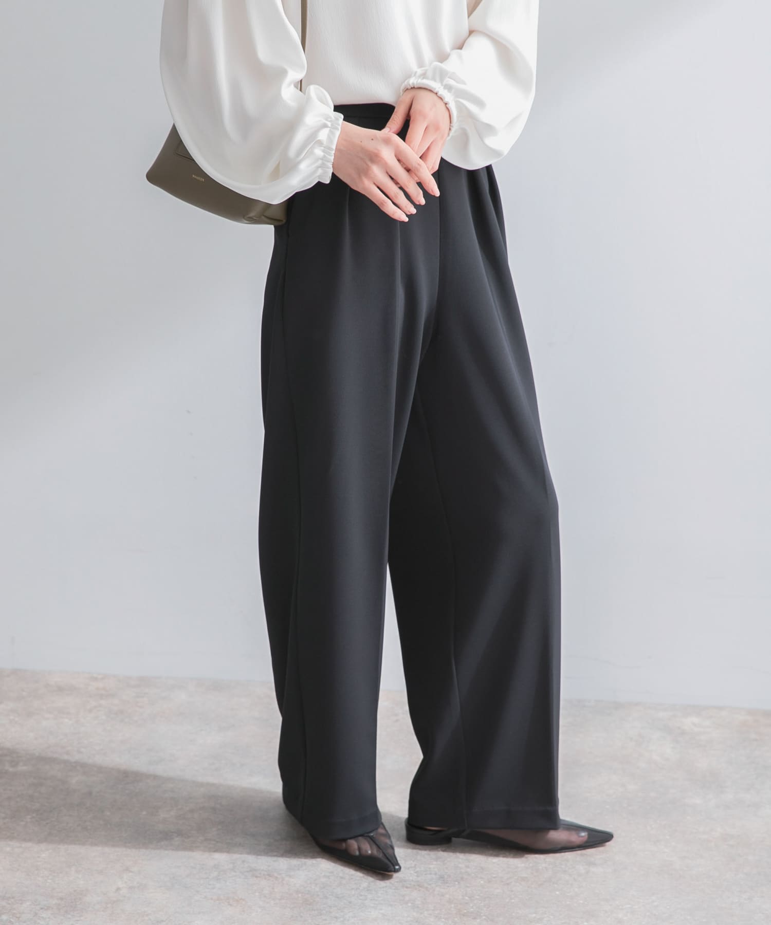 身長：165cm サイズ：38