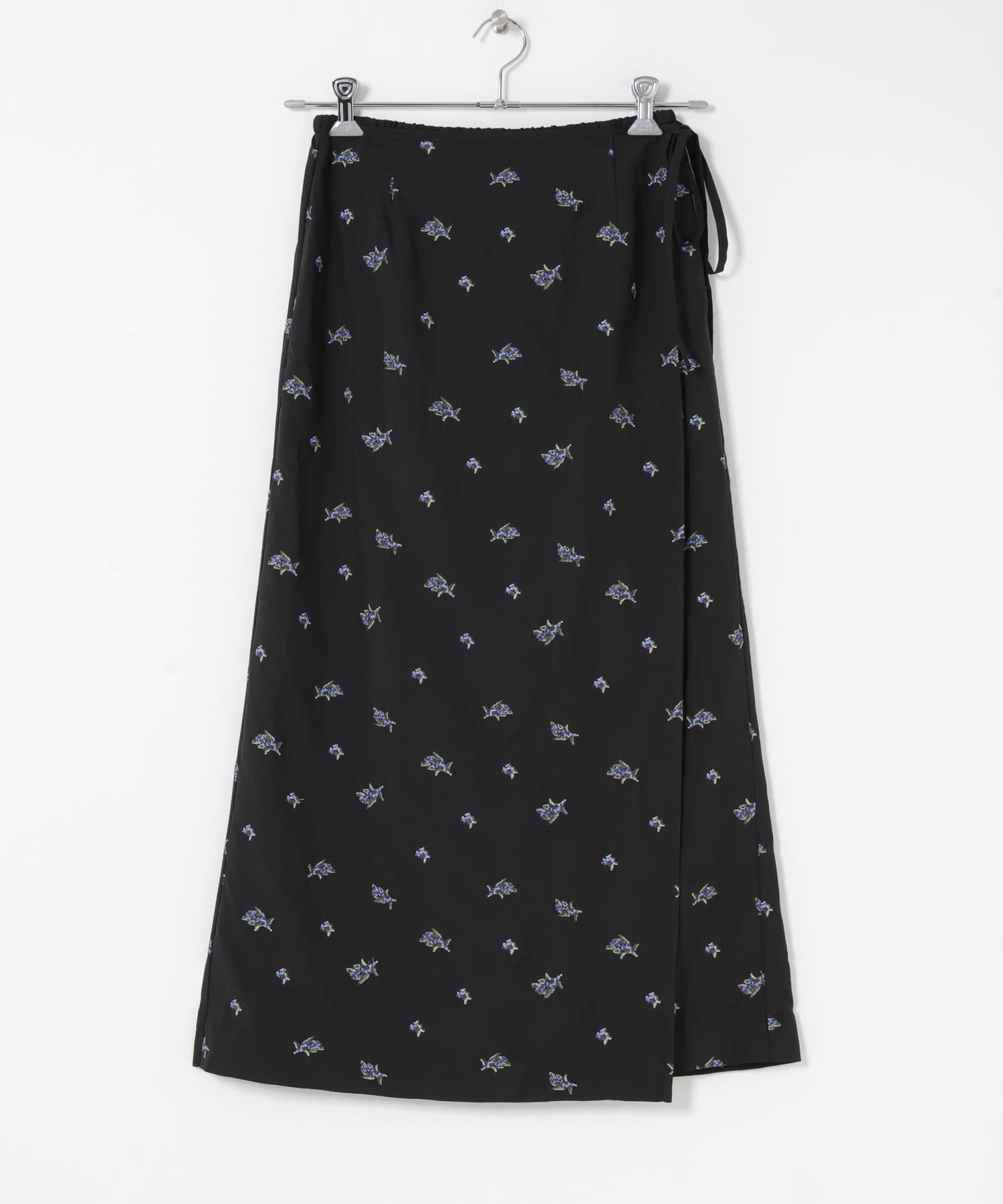 フラワー刺繍ラップストレートスカート