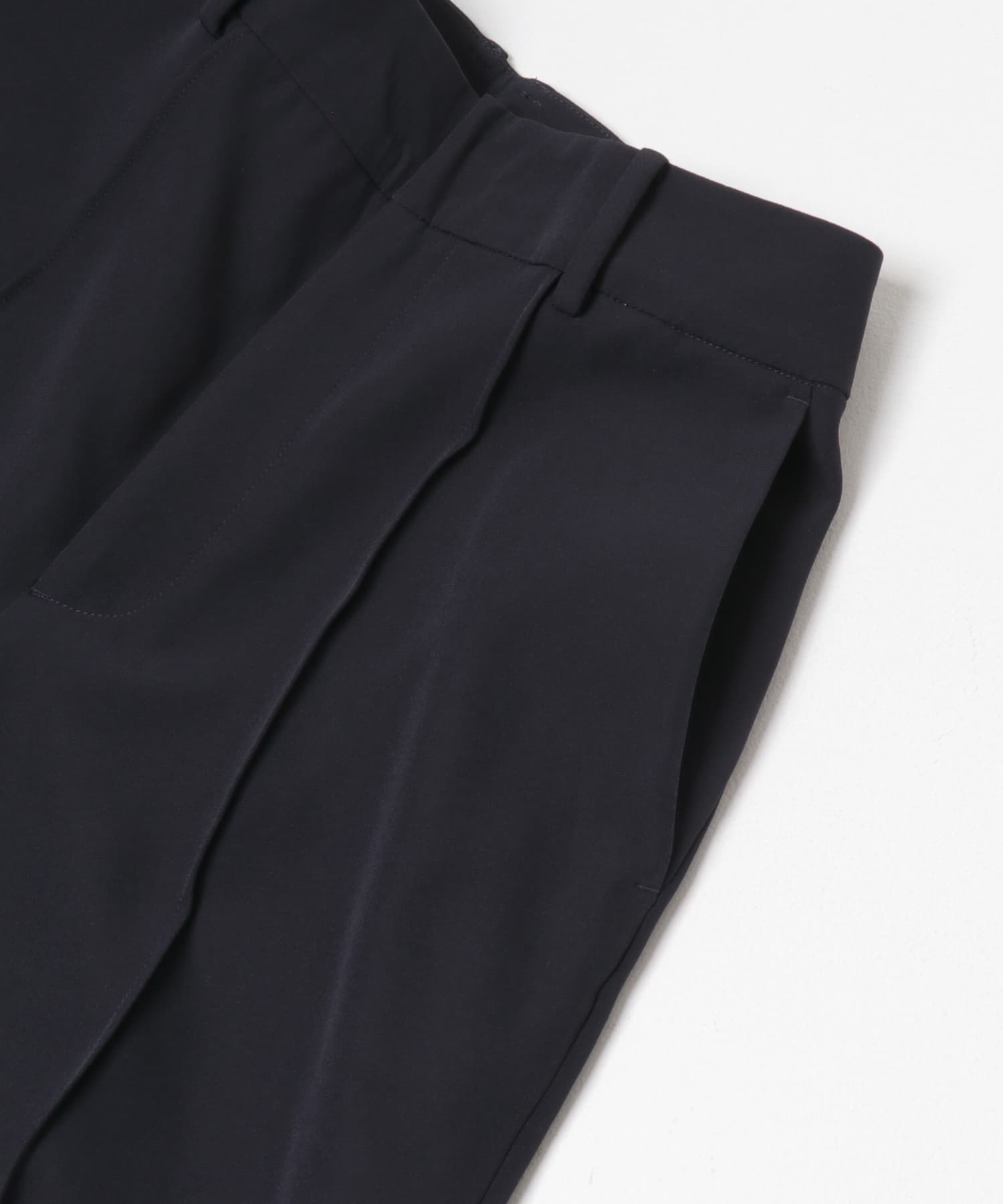 『WEB/一部店舗限定』『SHORT/TALLサイズあり』ペプラムジレ+テーパードパンツ NAVY Short