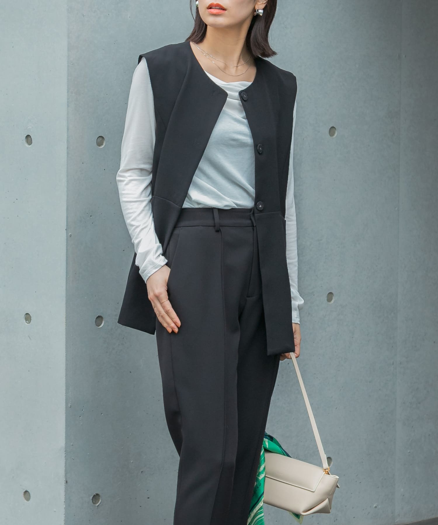 身長：166cm サイズ：38