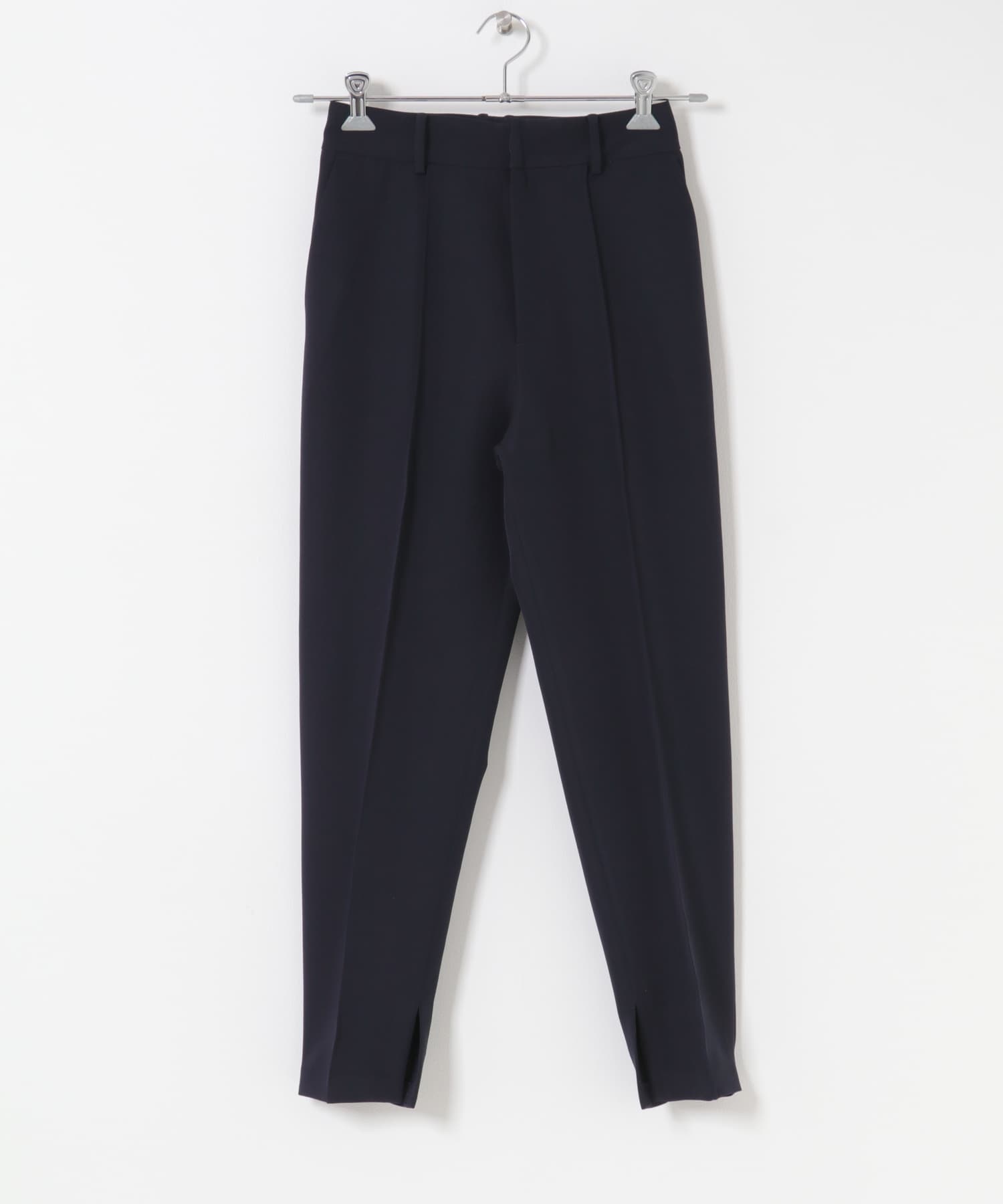 『WEB/一部店舗限定』『SHORT/TALLサイズあり』ペプラムブラウス+テーパードパンツ NAVY Short