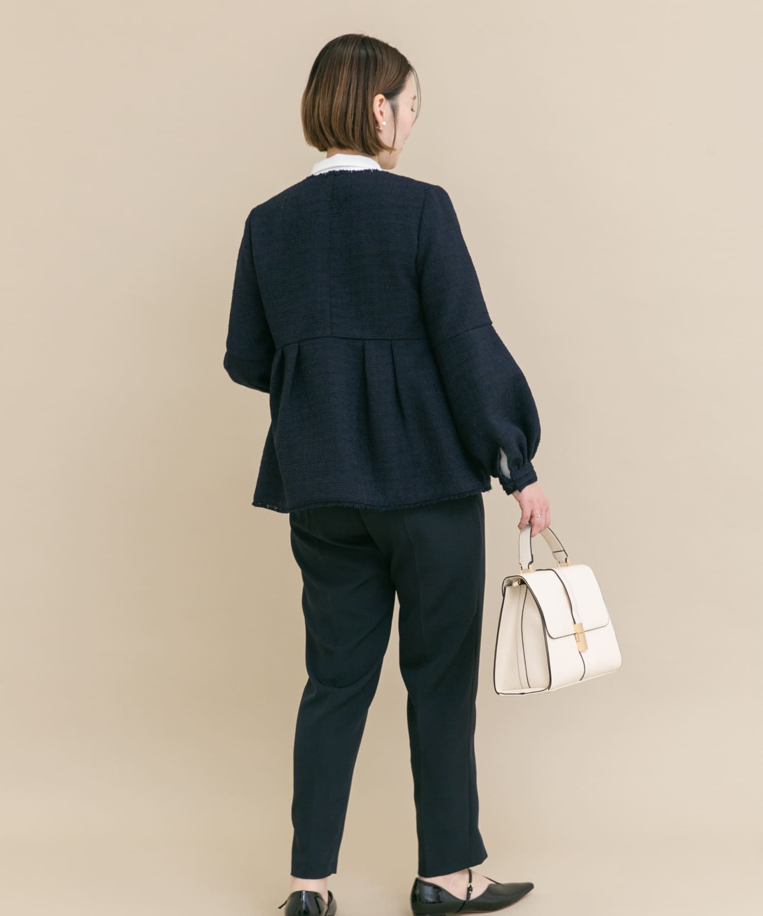 身長：164cm サイズ：38