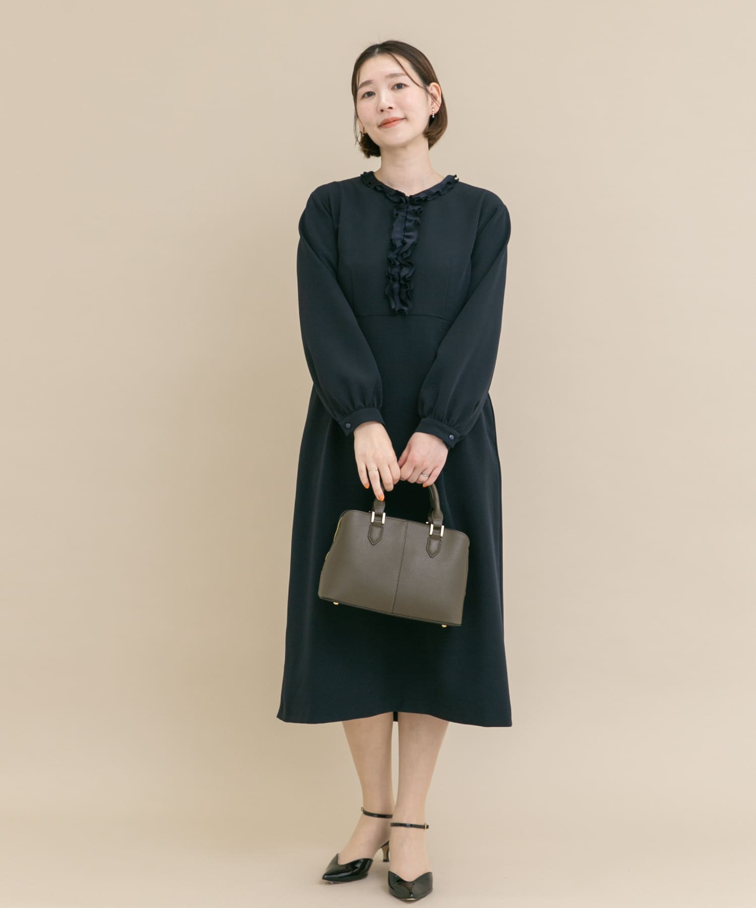 身長：164cm サイズ：38