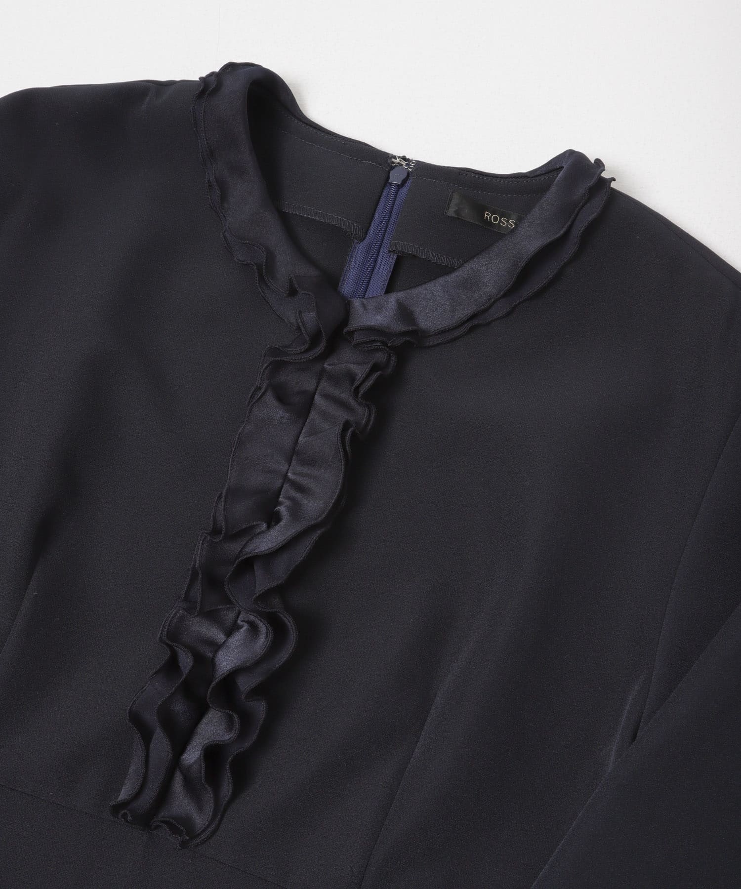 『WEB/一部店舗限定』フリルカラーウエストマークワンピース NAVY 36