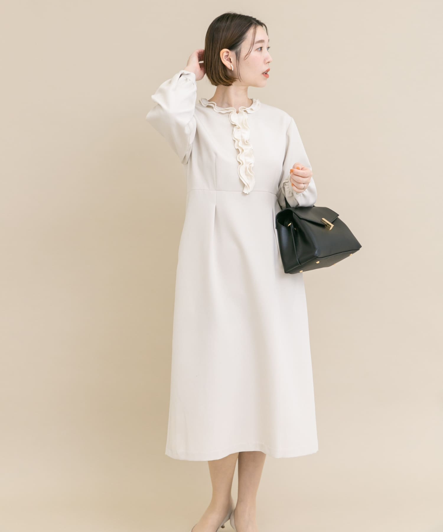 身長：164cm サイズ：38