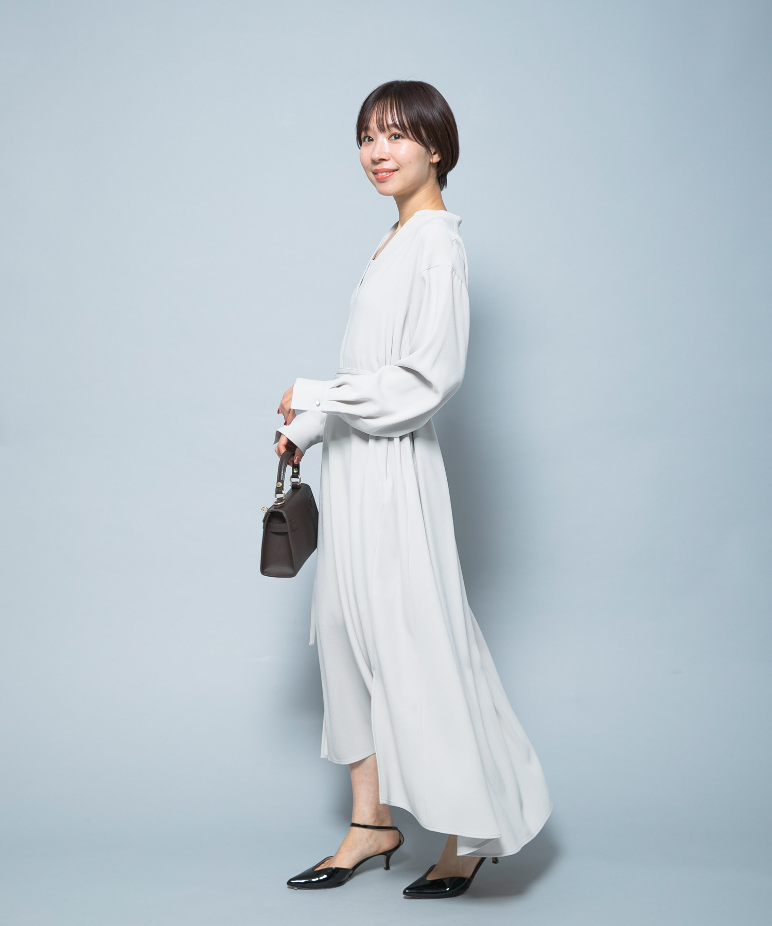 トリアセテート混Vネックワンピース