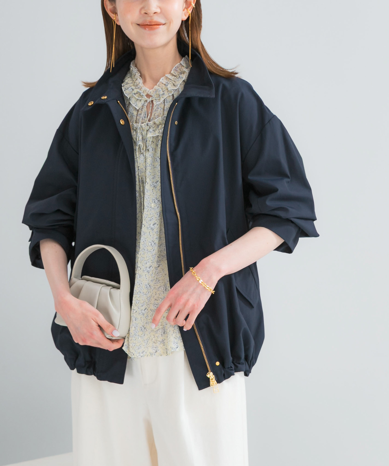 撥水スタンドカラーミドルコート