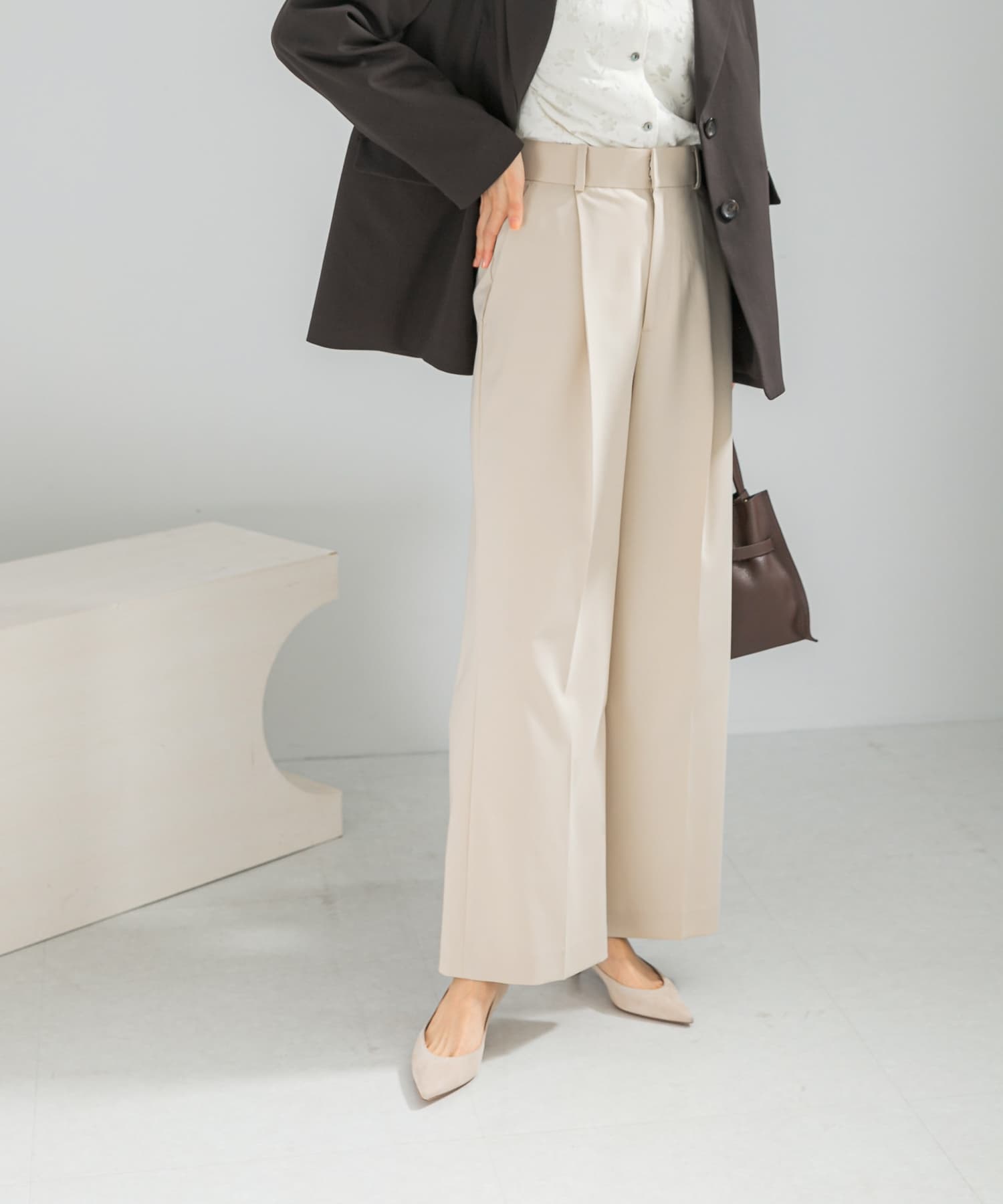 防シワハイウエストワイドスラックス