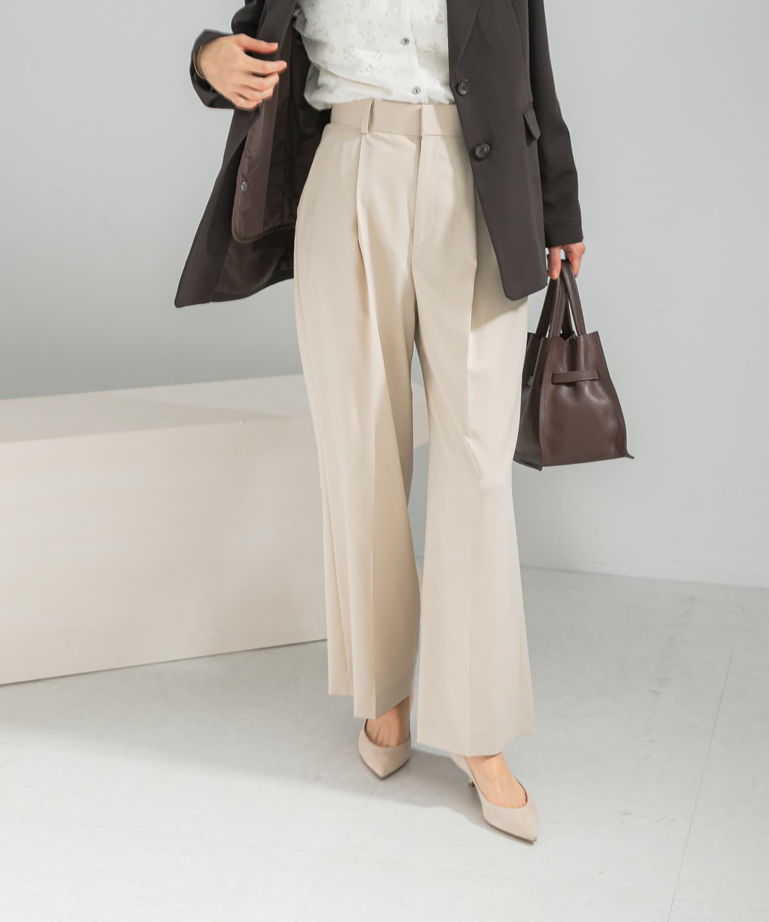 身長：168cm サイズ：38