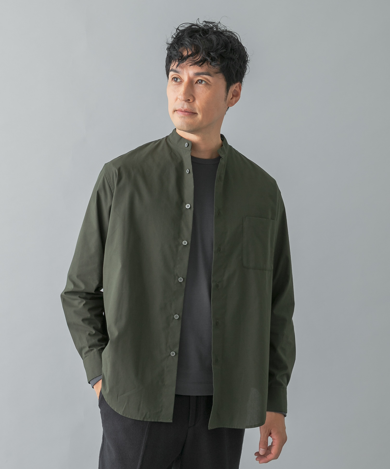 KHAKI