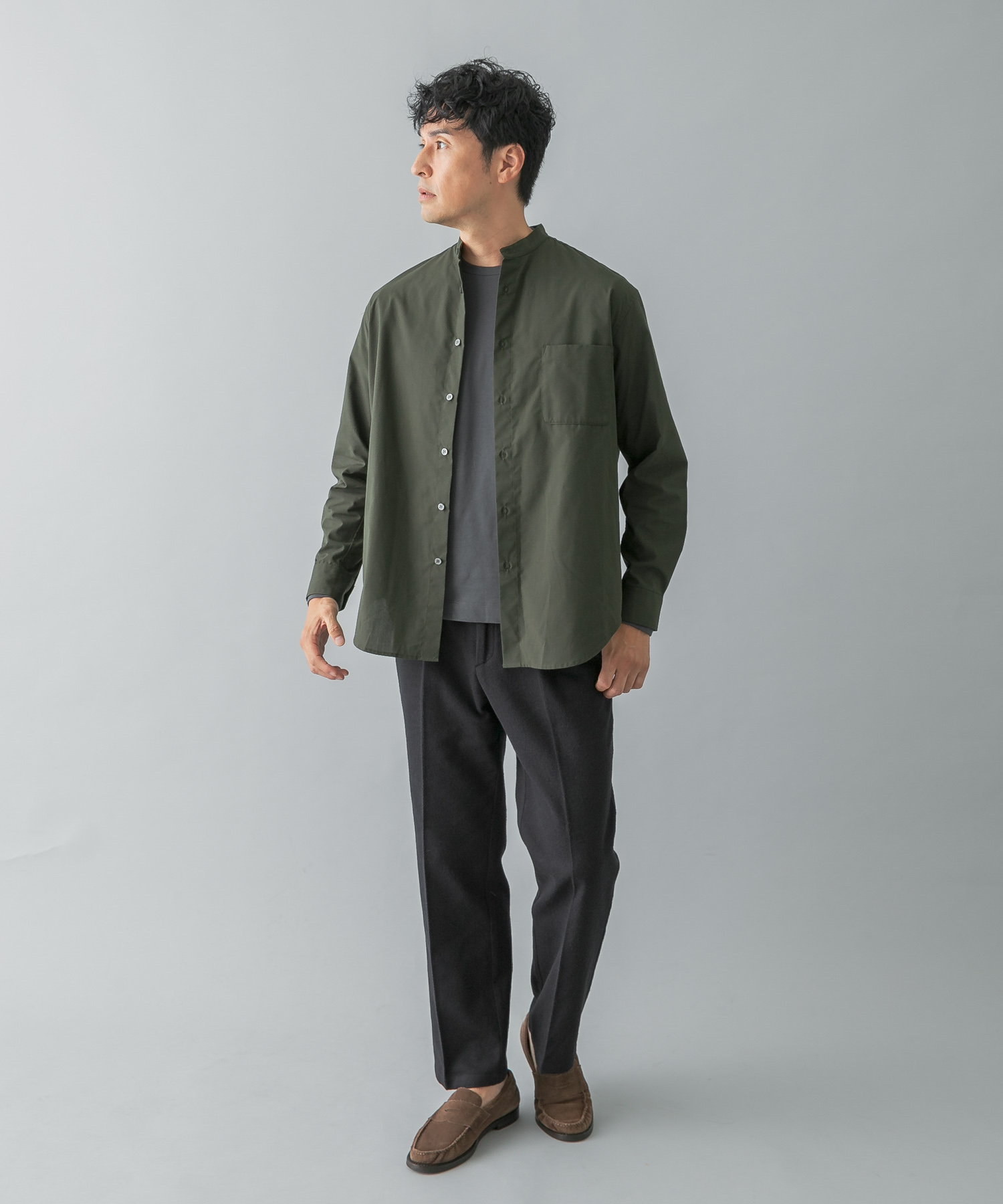 KHAKI