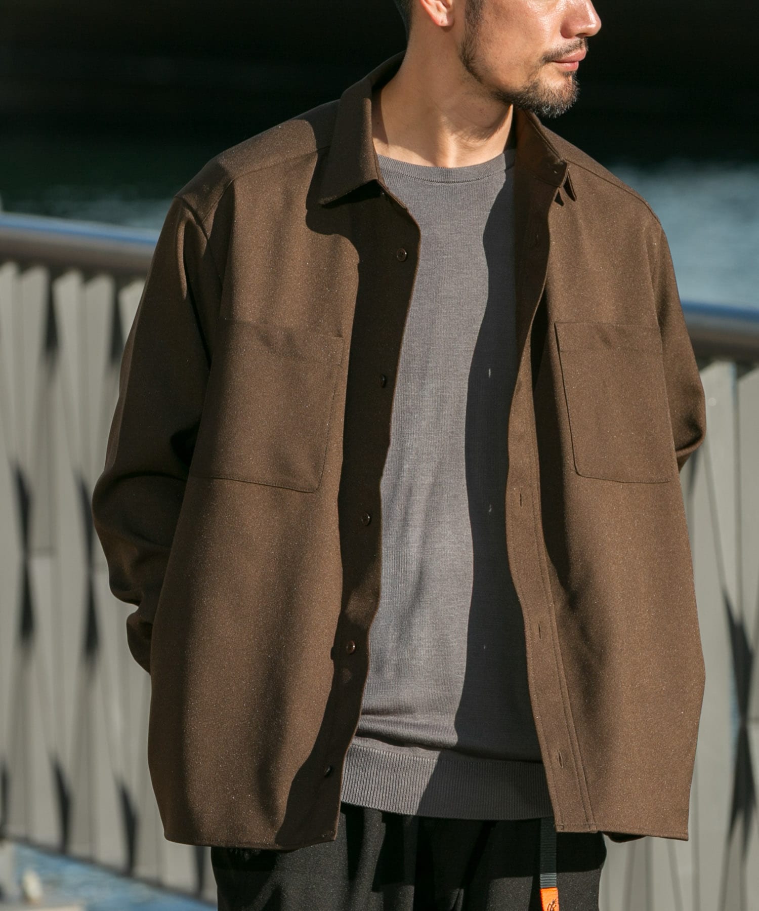DARK BROWN