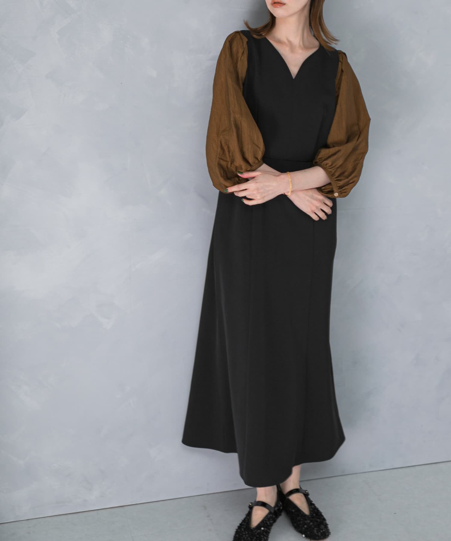 ナインアール オールシーズンVネックワンピース ナインアール オール