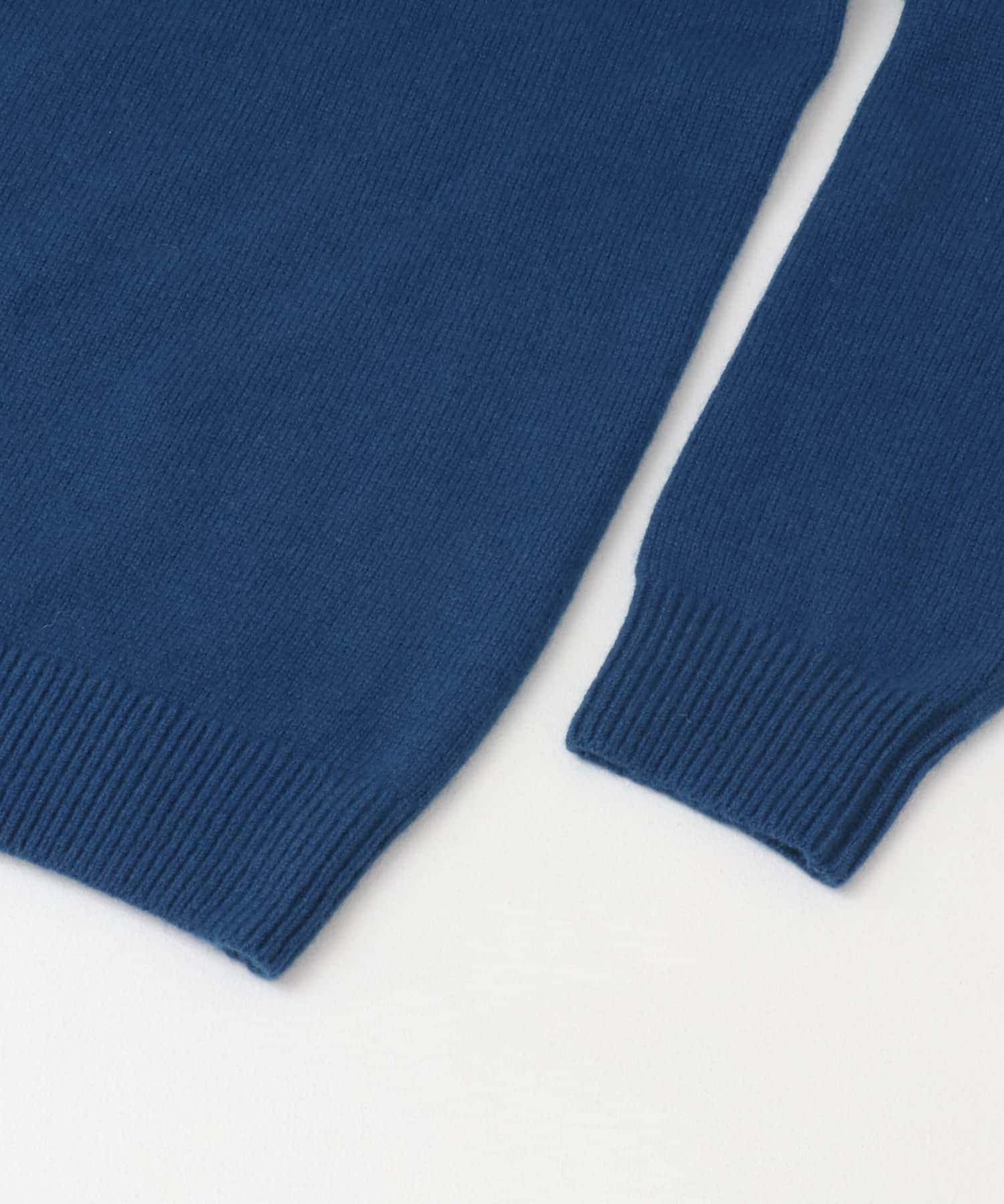 『XLサイズあり』ハミルトンラムズウールVネックニット BLUE S