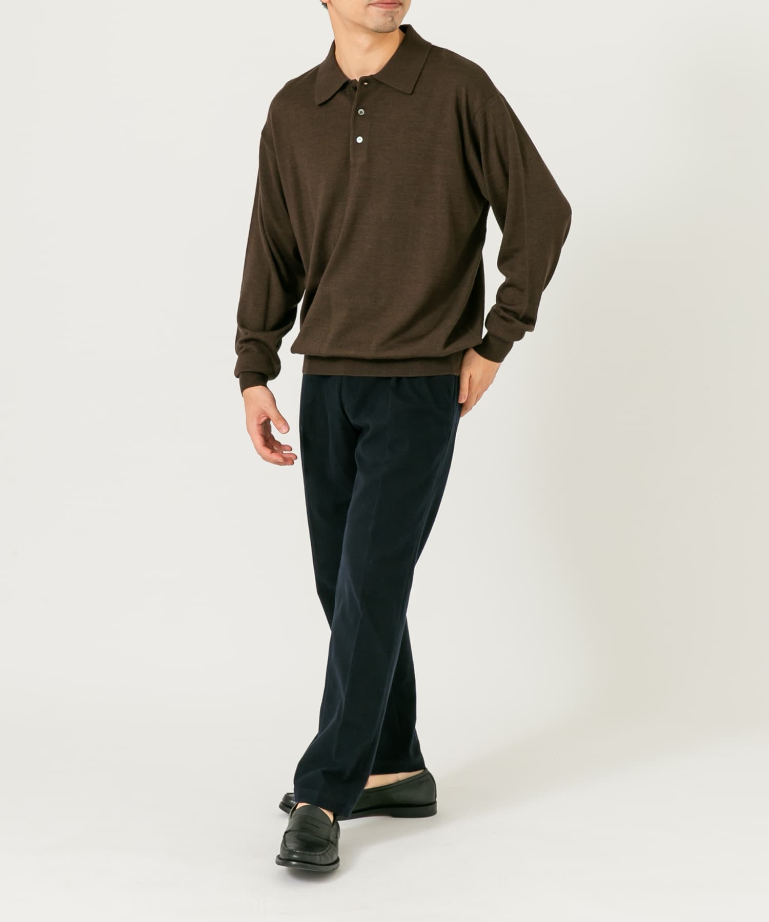DARK BROWN
