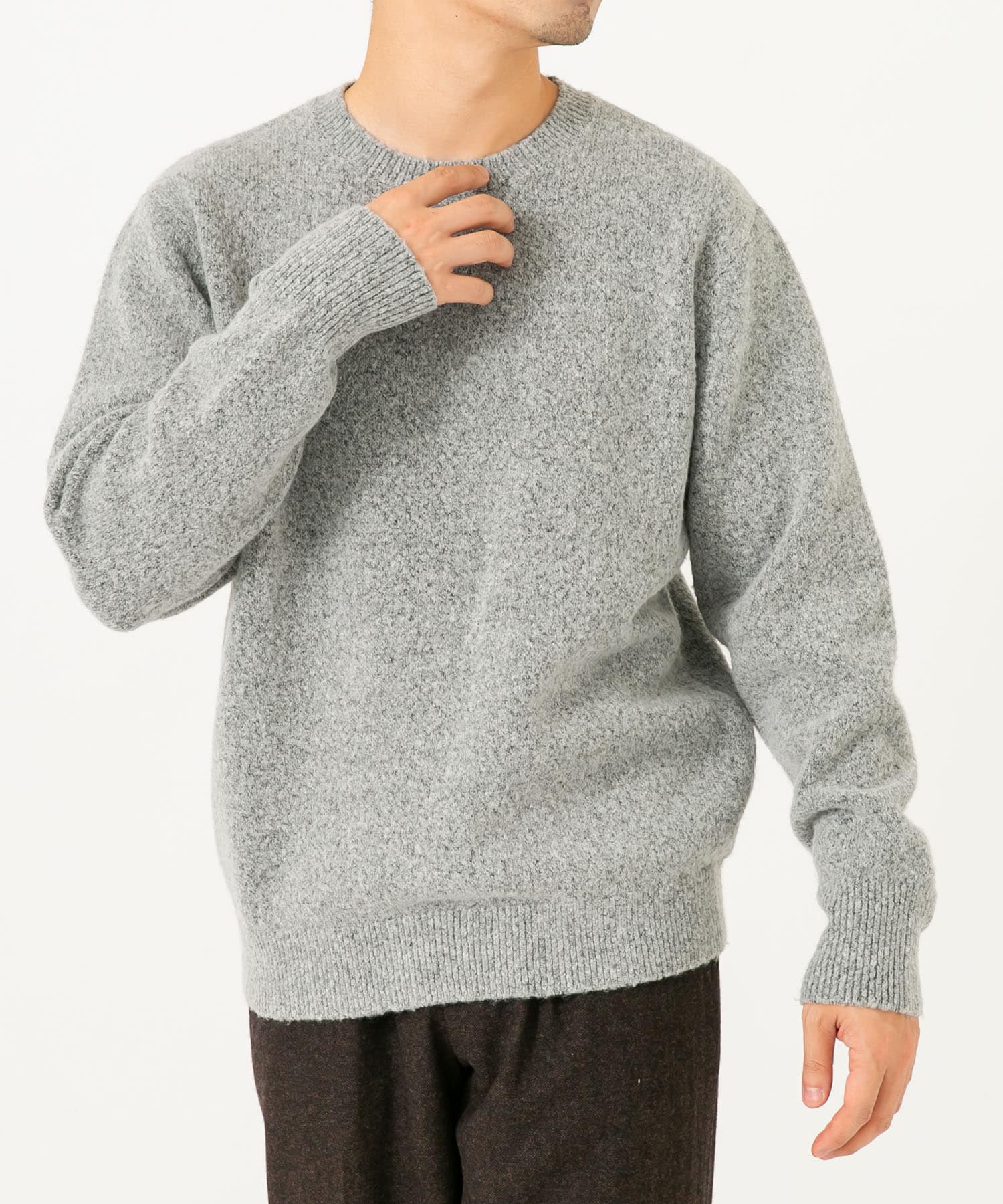 GRAY