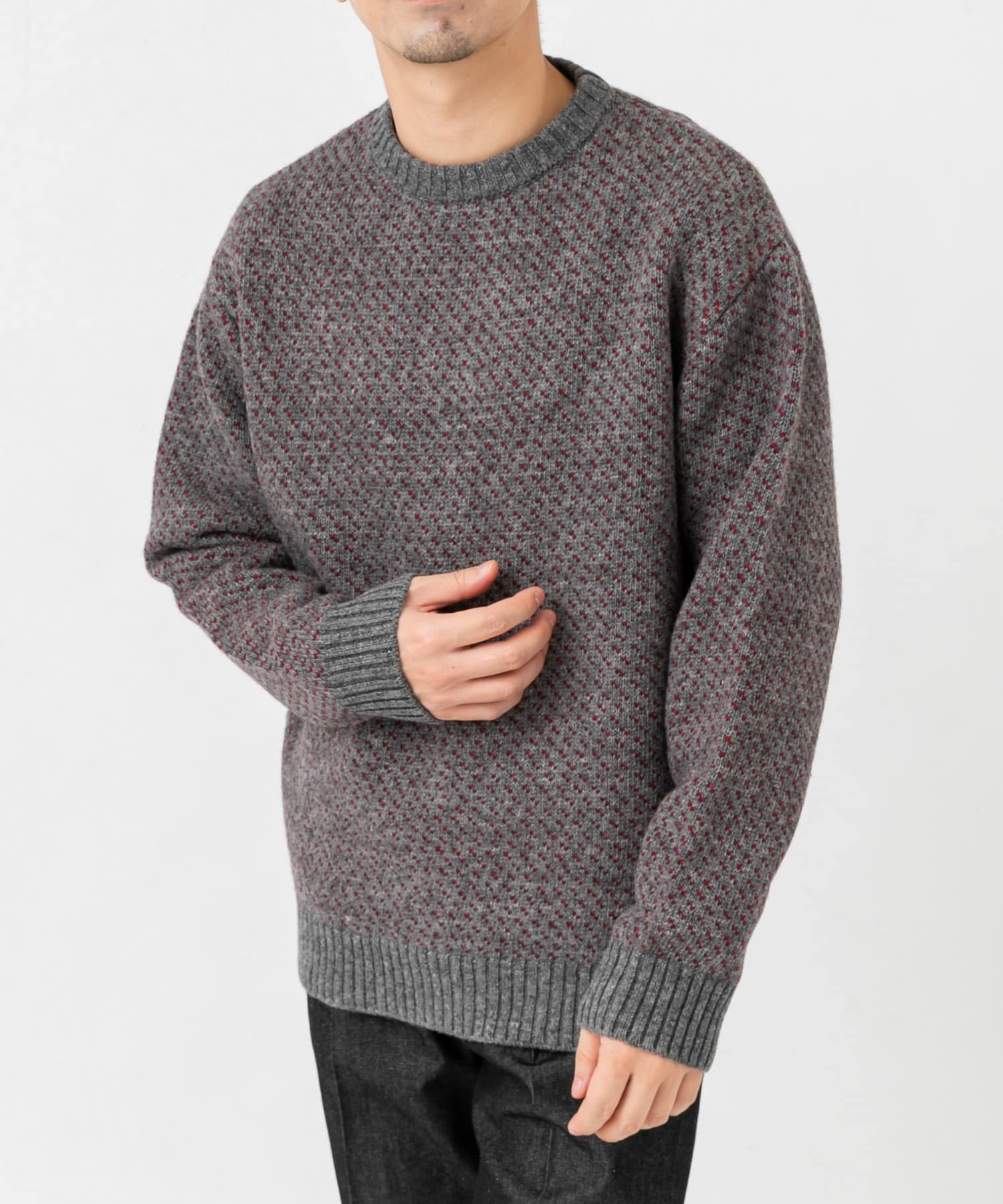 GRAY