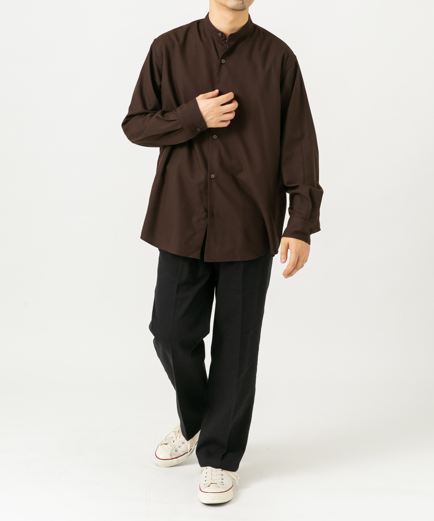 DARK BROWN