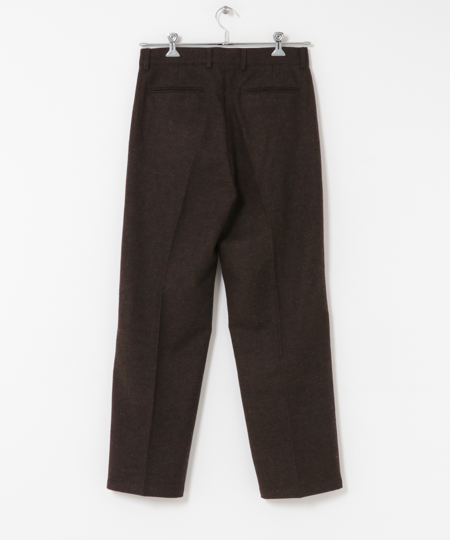 DARK BROWN