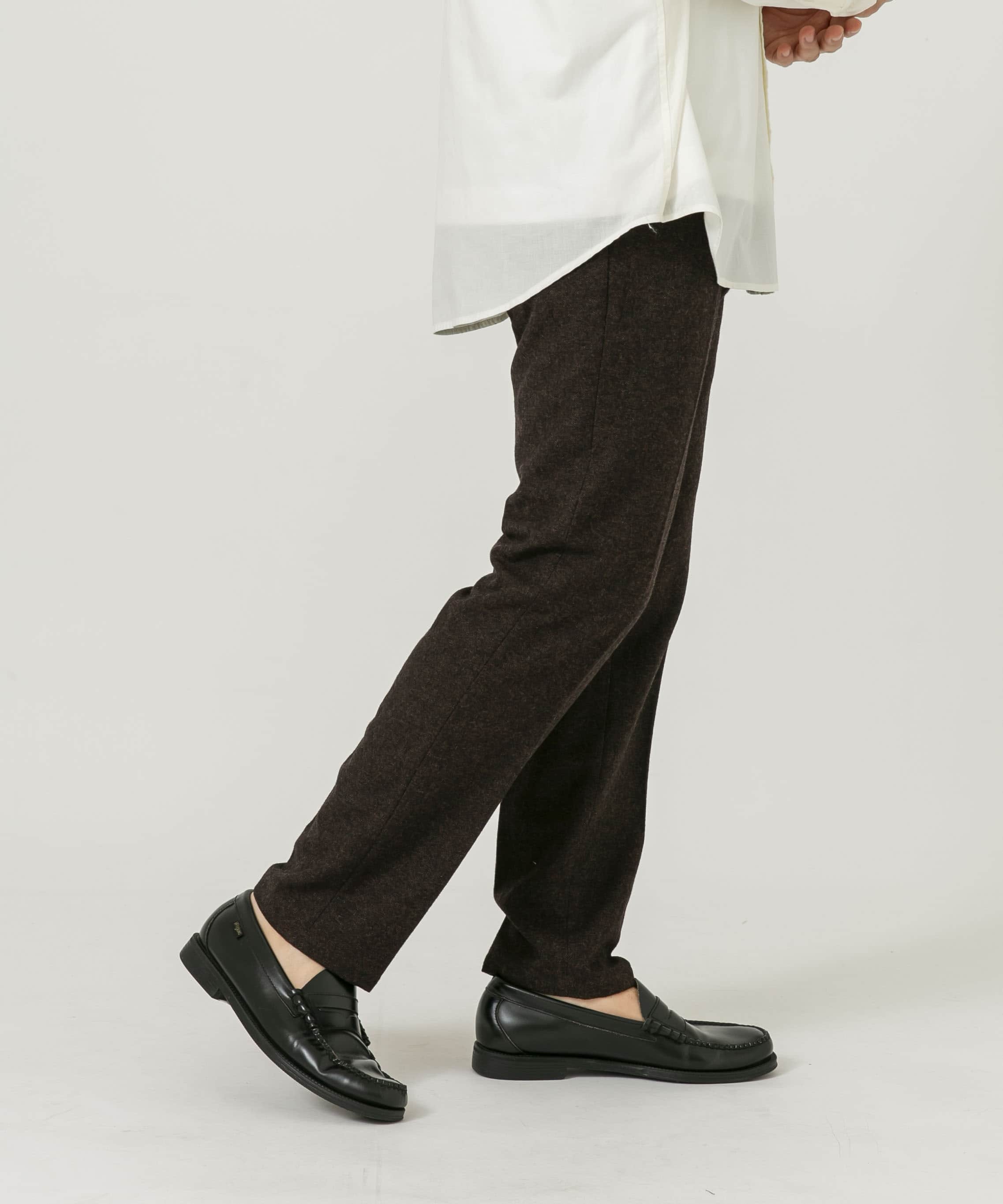 DARK BROWN