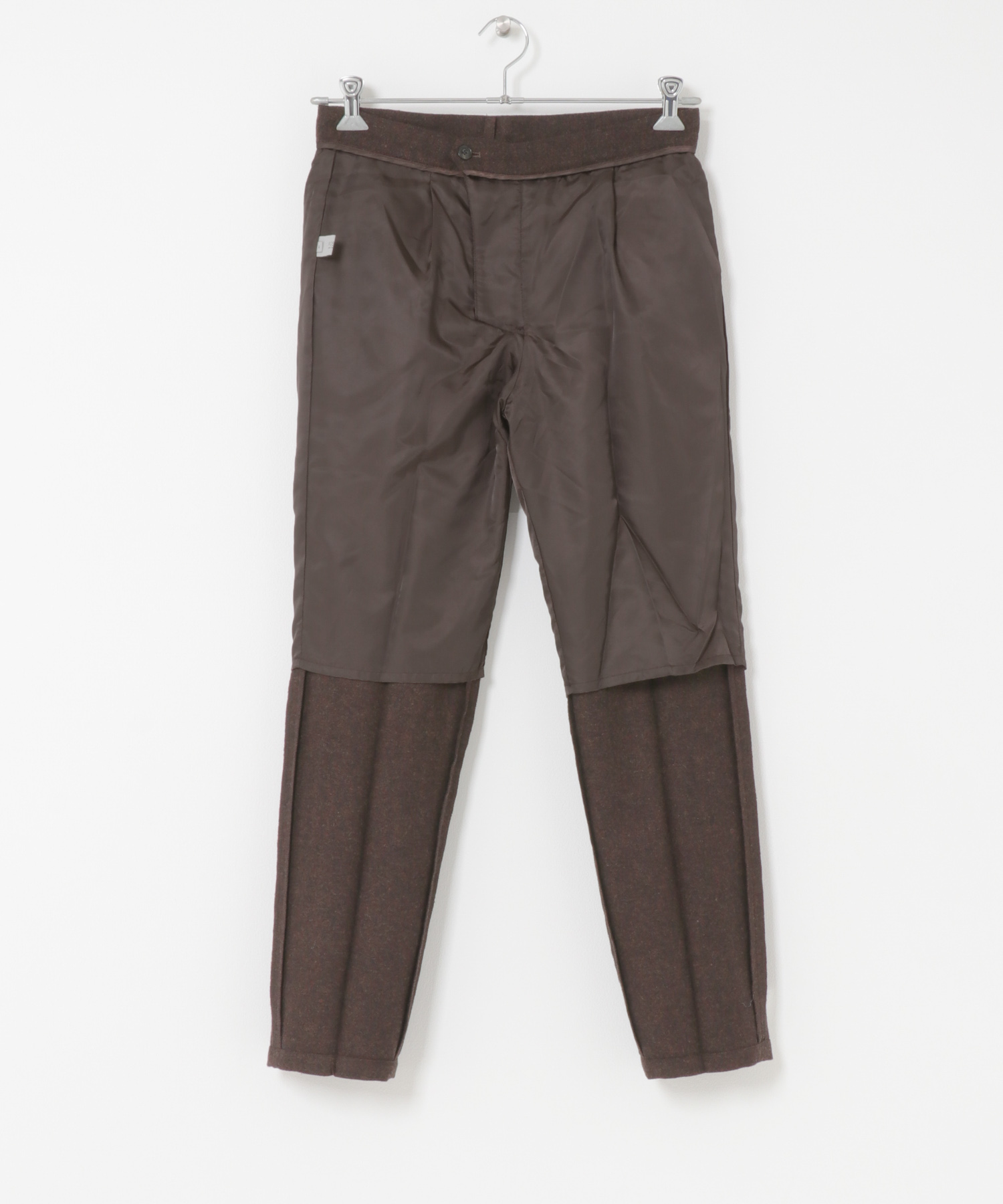 DARK BROWN