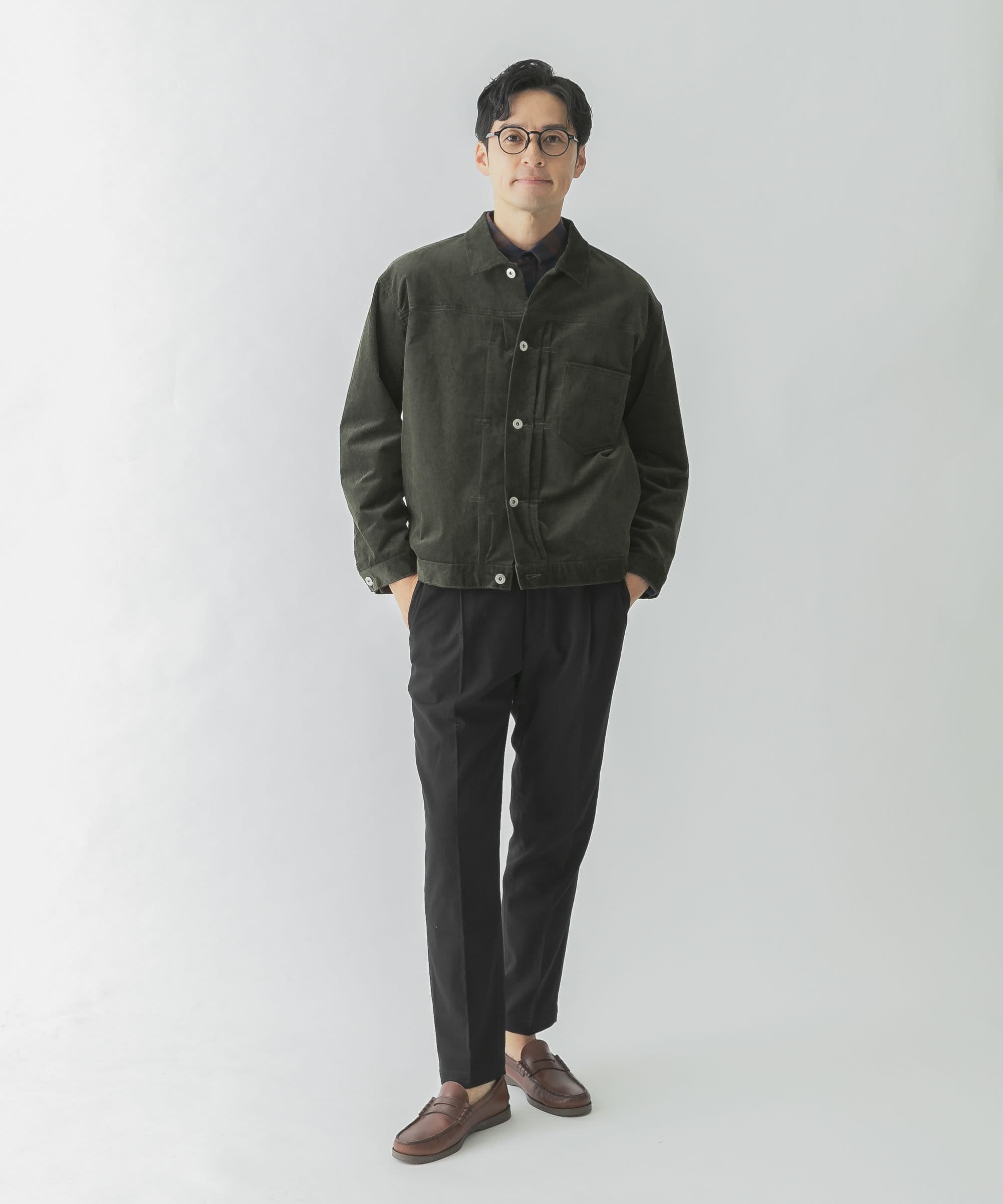 KHAKI