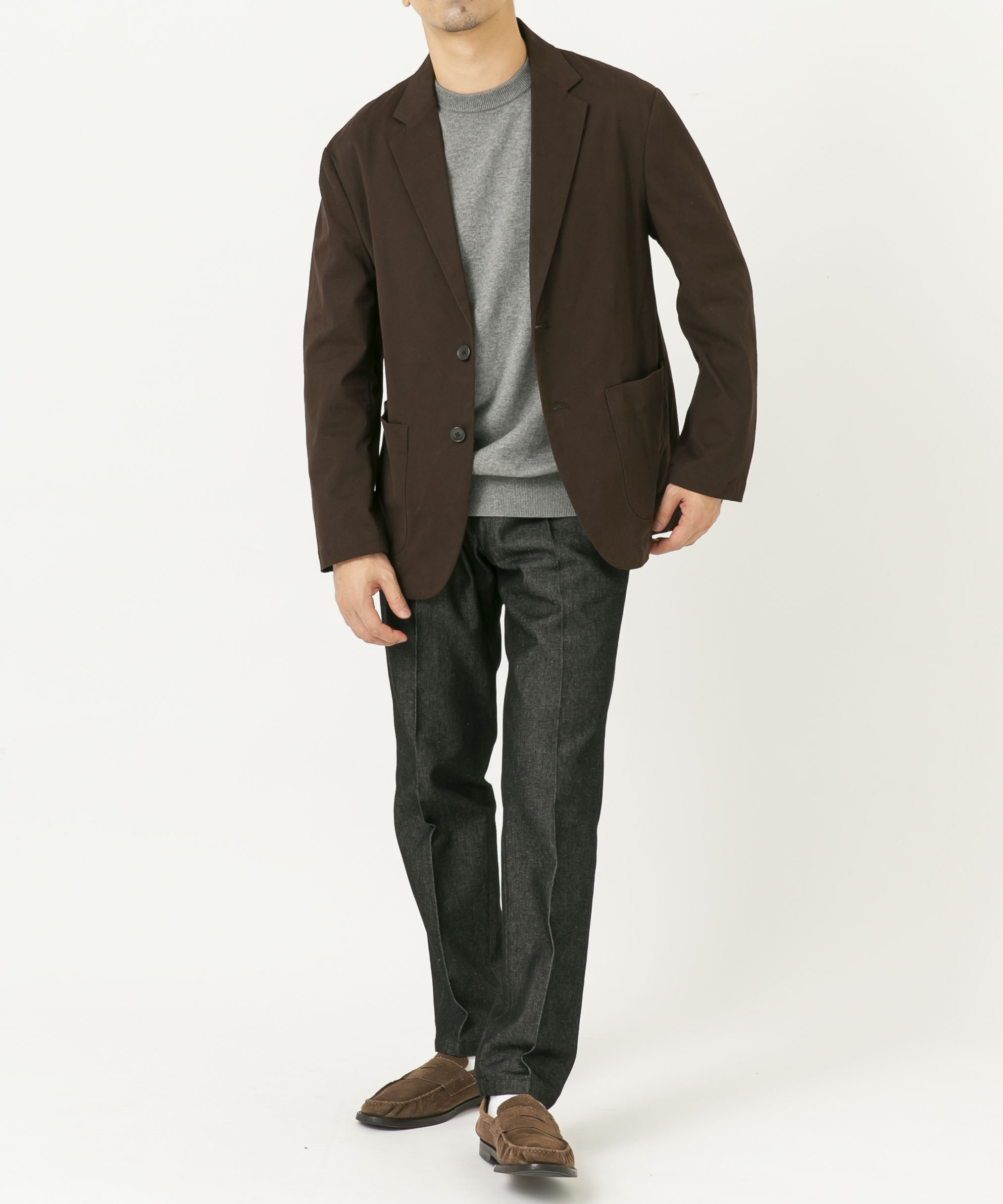 DARK BROWN