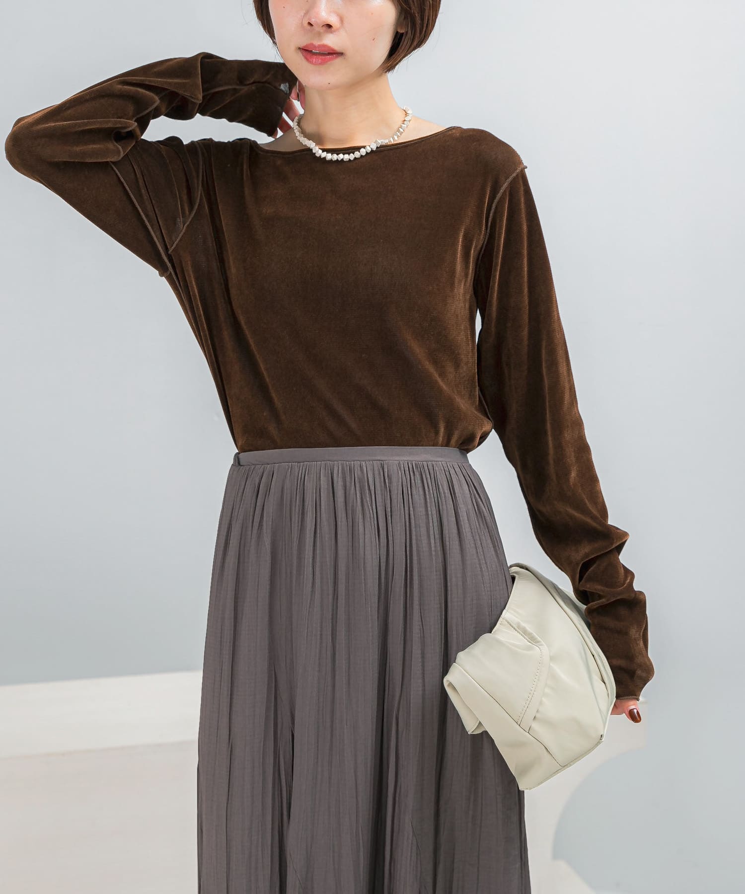 シアーベロアシームデザインプルオーバー