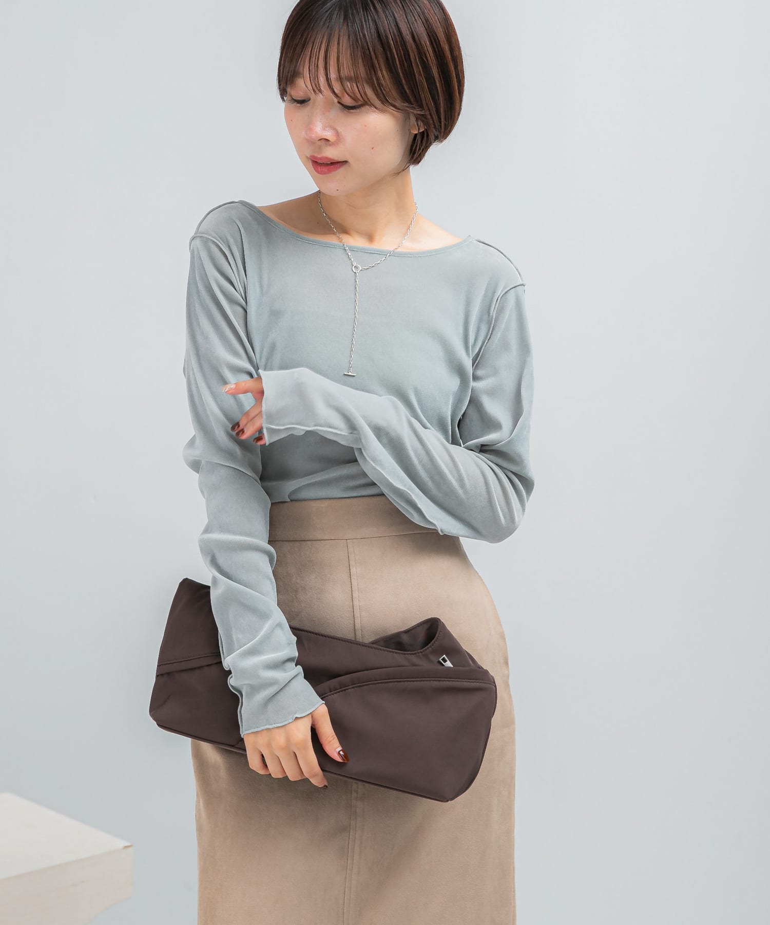 シアーベロアシームデザインプルオーバー