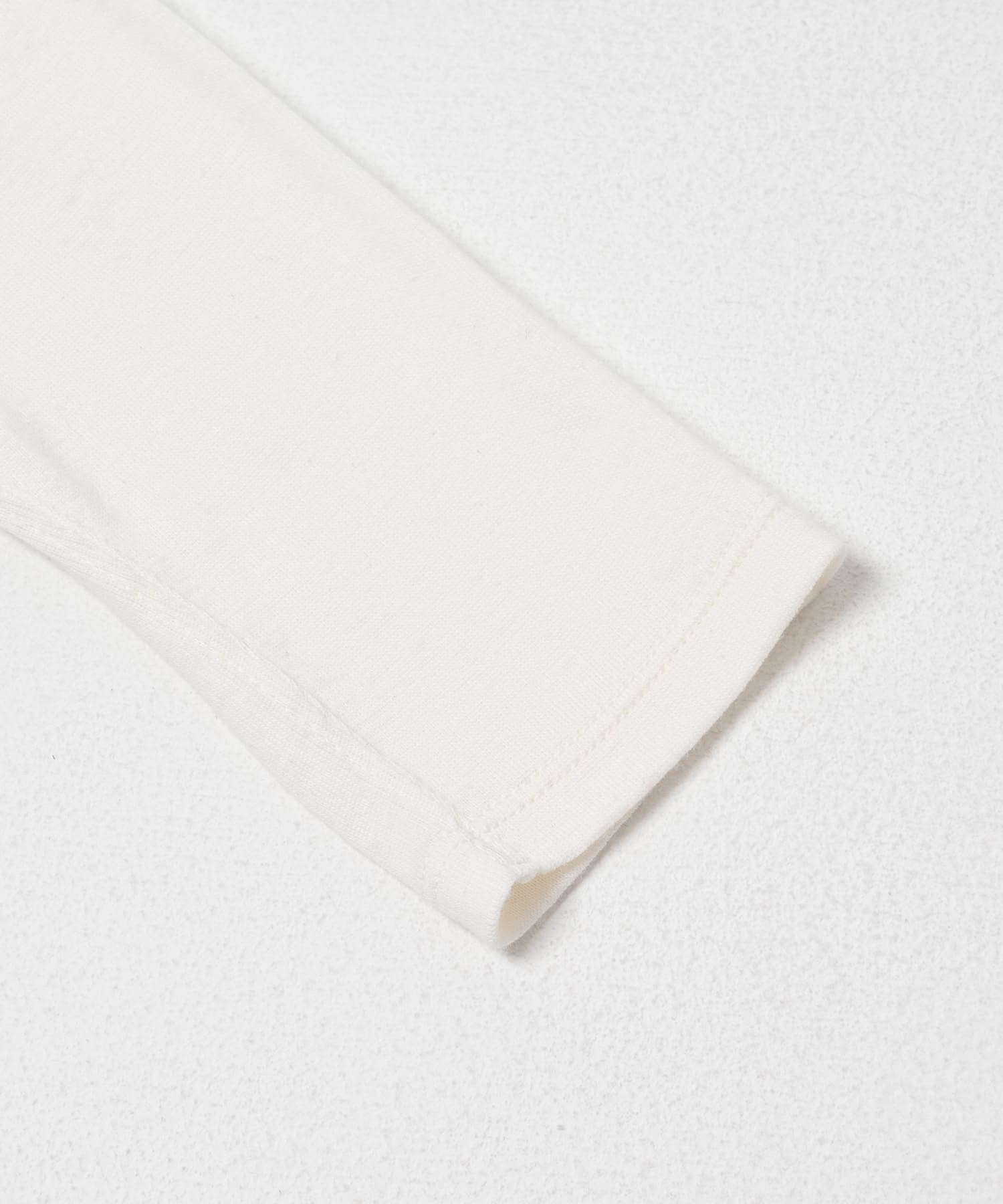 コットンカシミヤクルーネックカットソー OFF Free