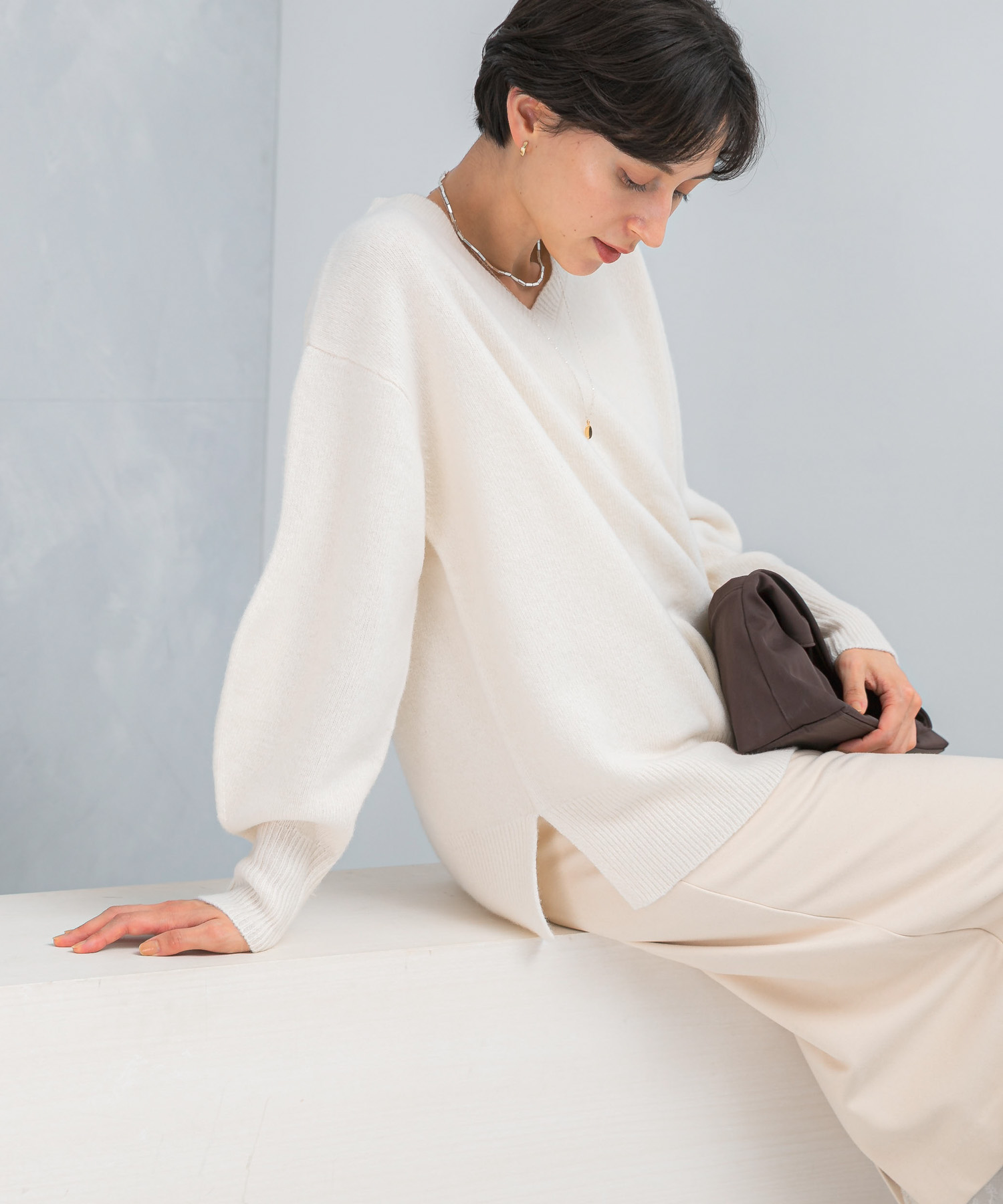 ウールカシミヤVネックニットプルオーバー
