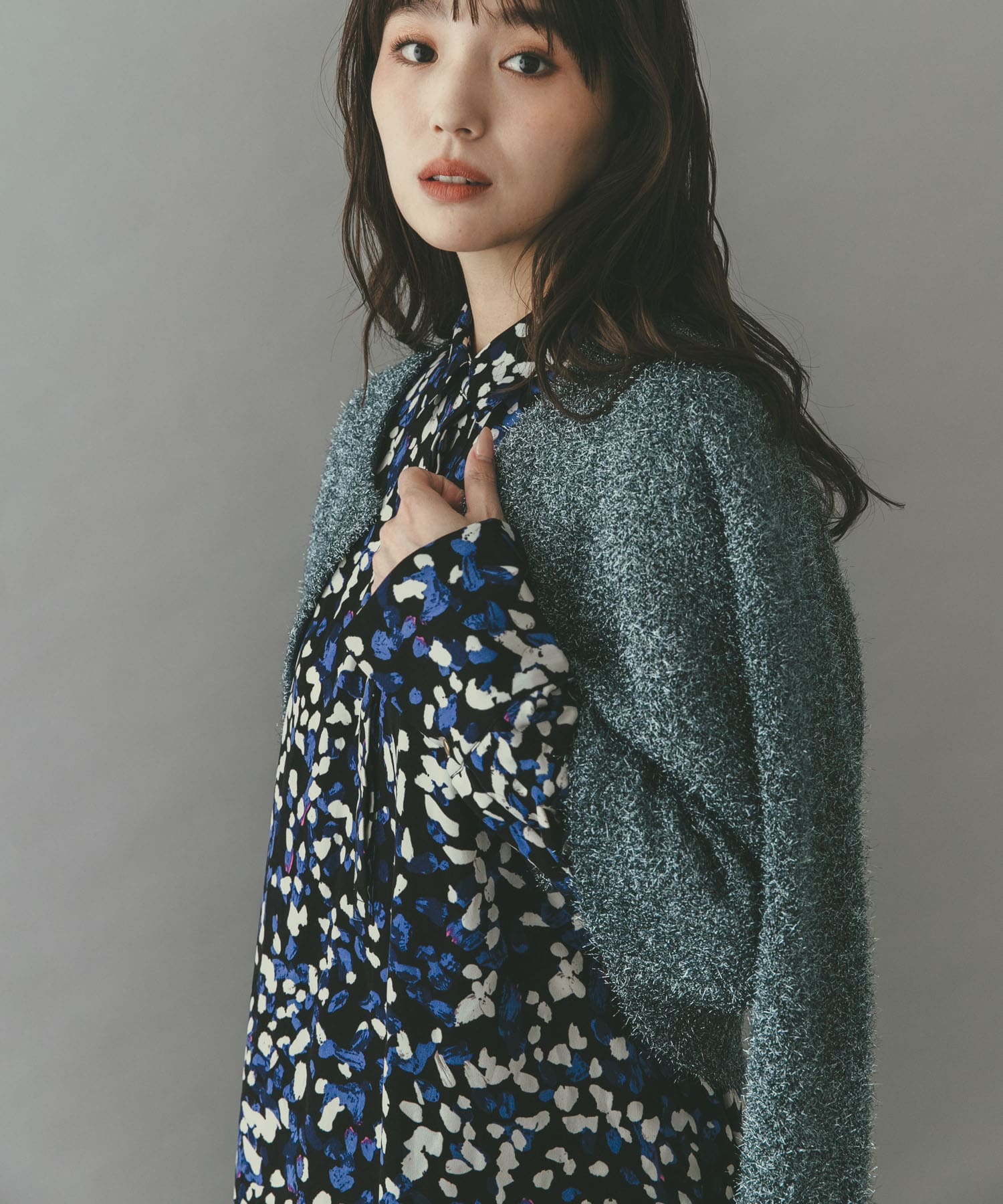 BLUE GRAY