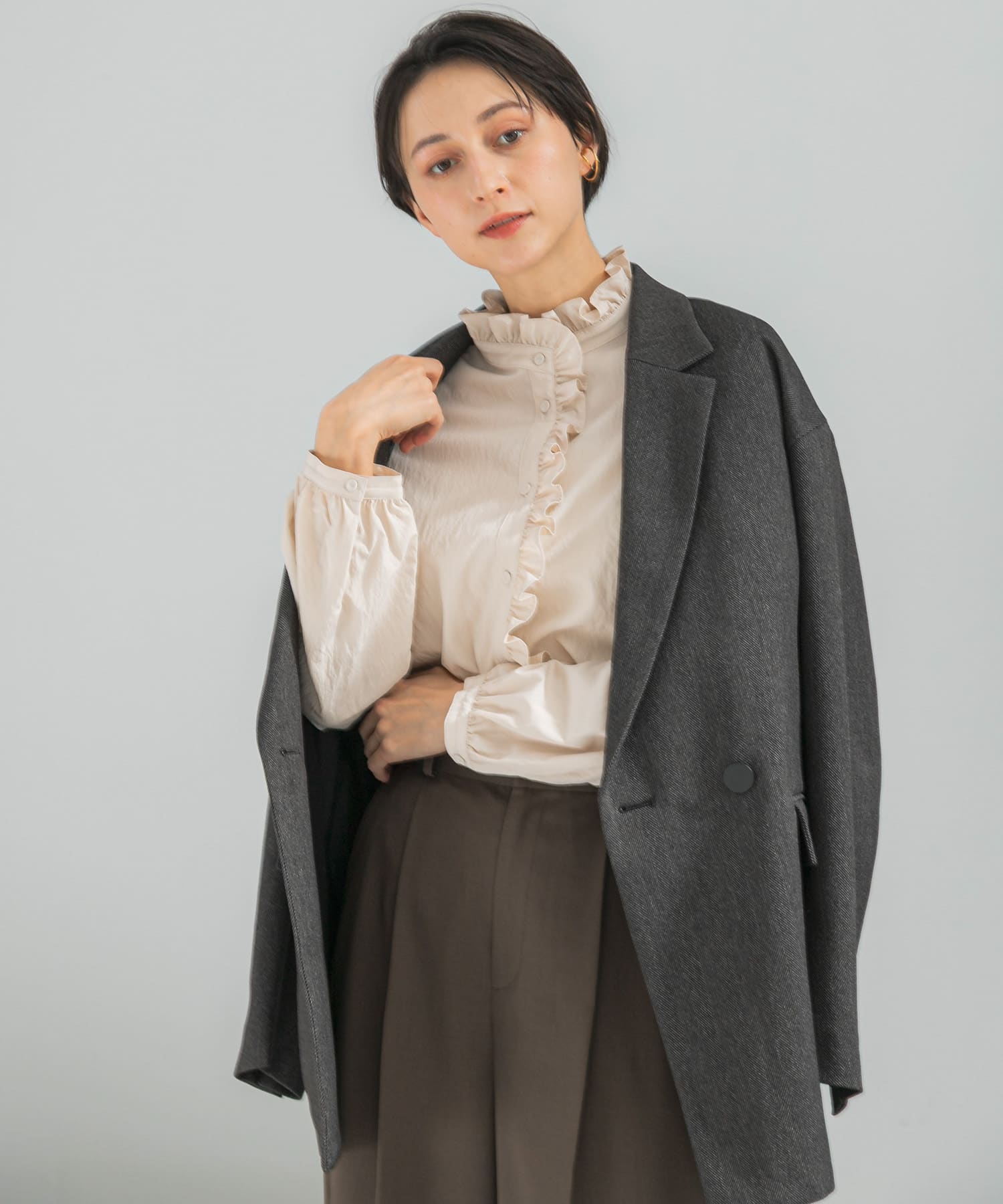 LIGHTBEIGE