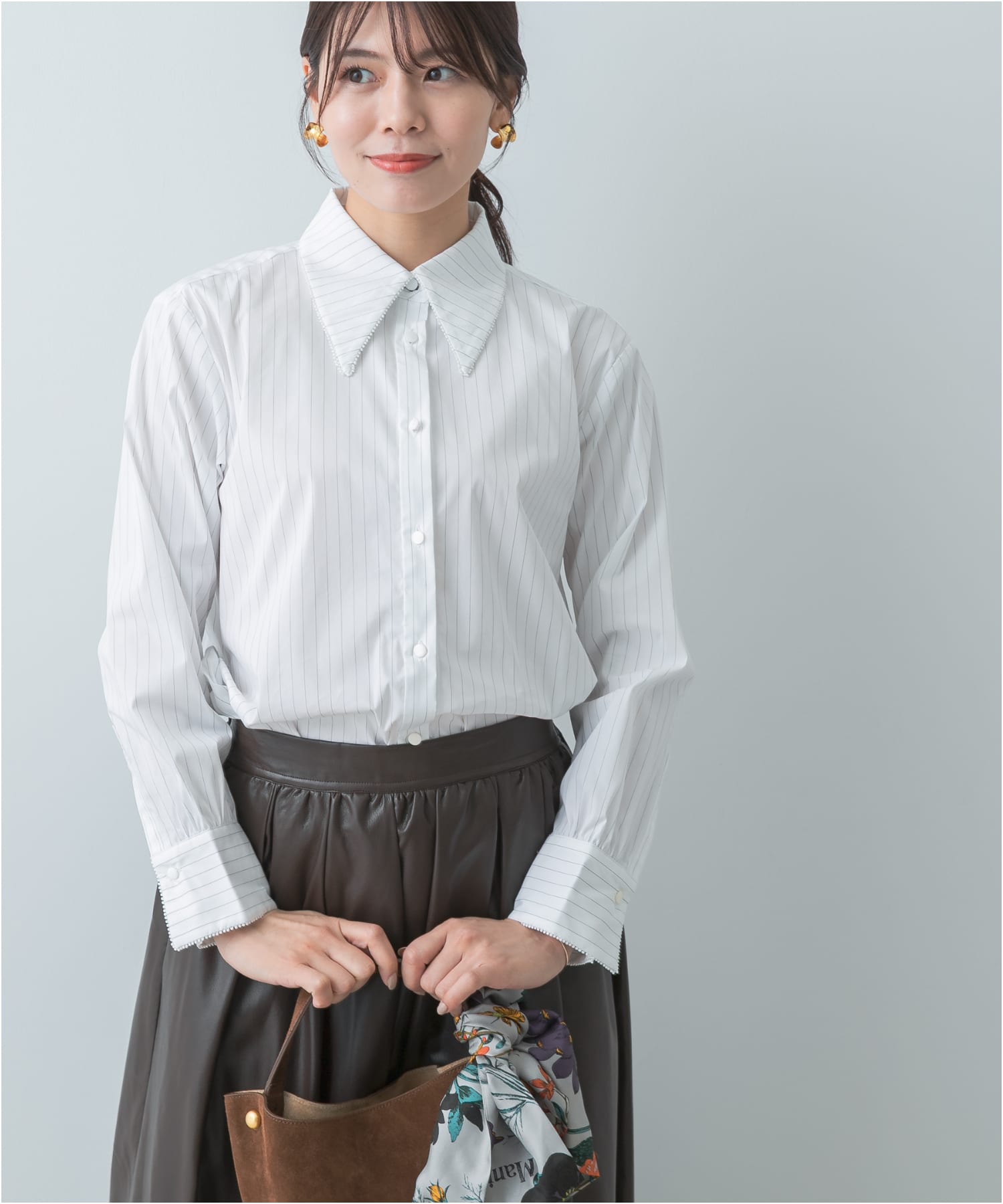 F by ROSSO　トリミングレースビッグカラーシャツ