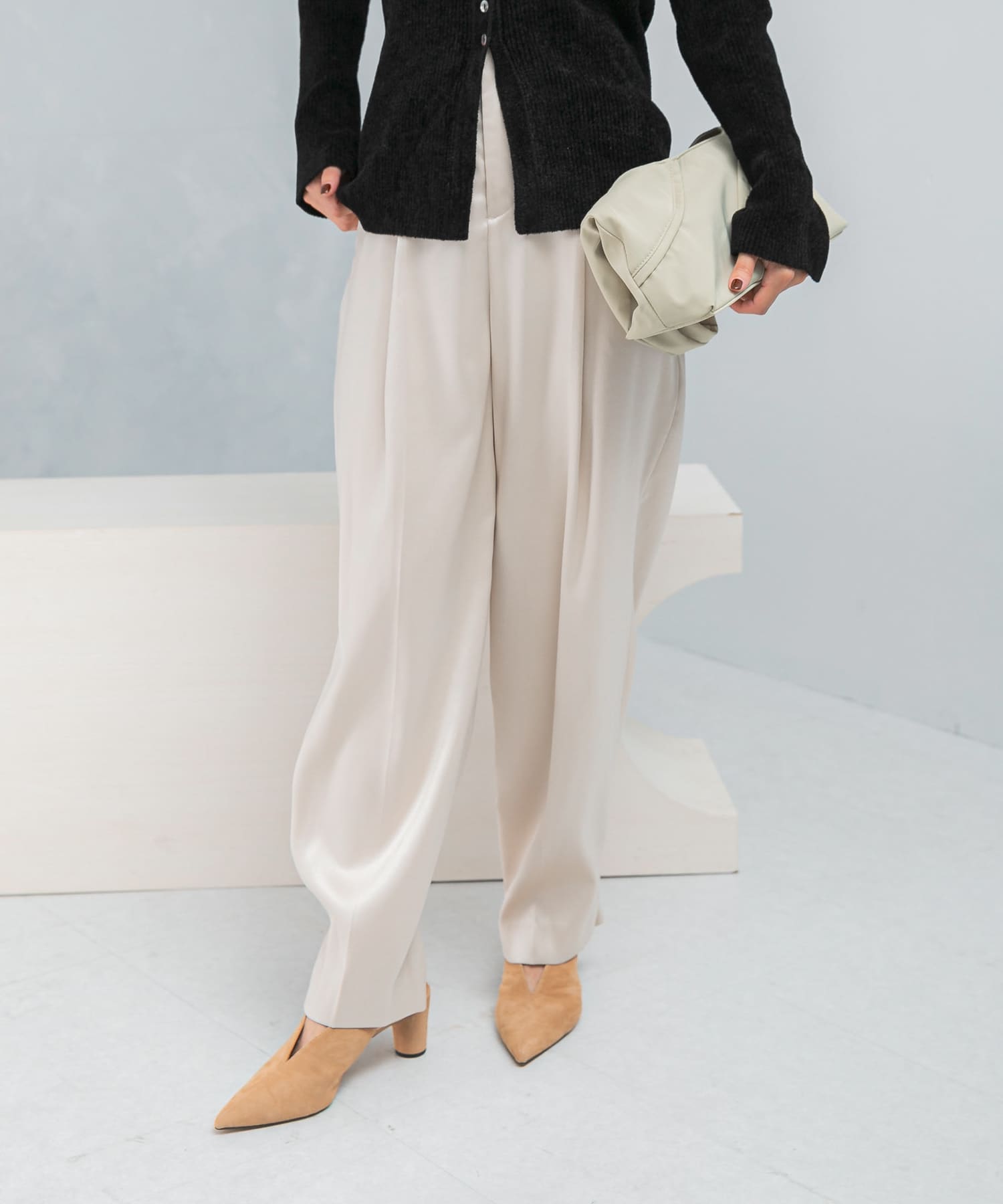 ウール混2WAYサテンパンツ